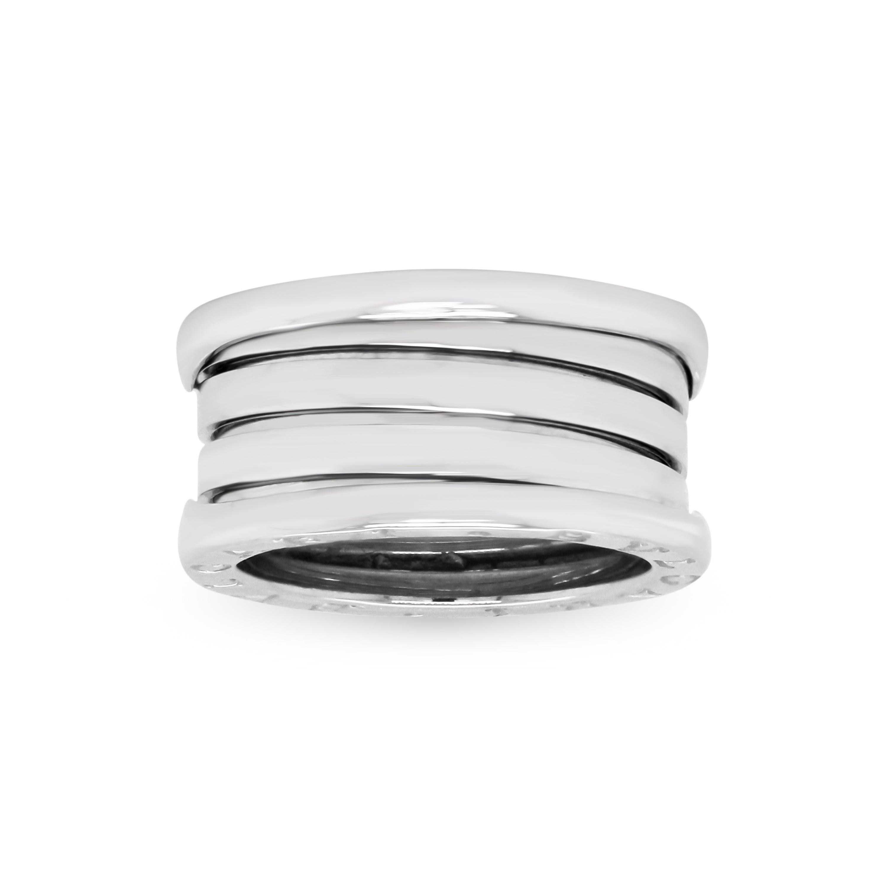 Bvlgari B.Zero 18K Weißgold vier Band Ring

MSRP: 2.370 $. 

Der Ring ist 9,3 mm breit. Größe 6.

Signiert Bvlgari