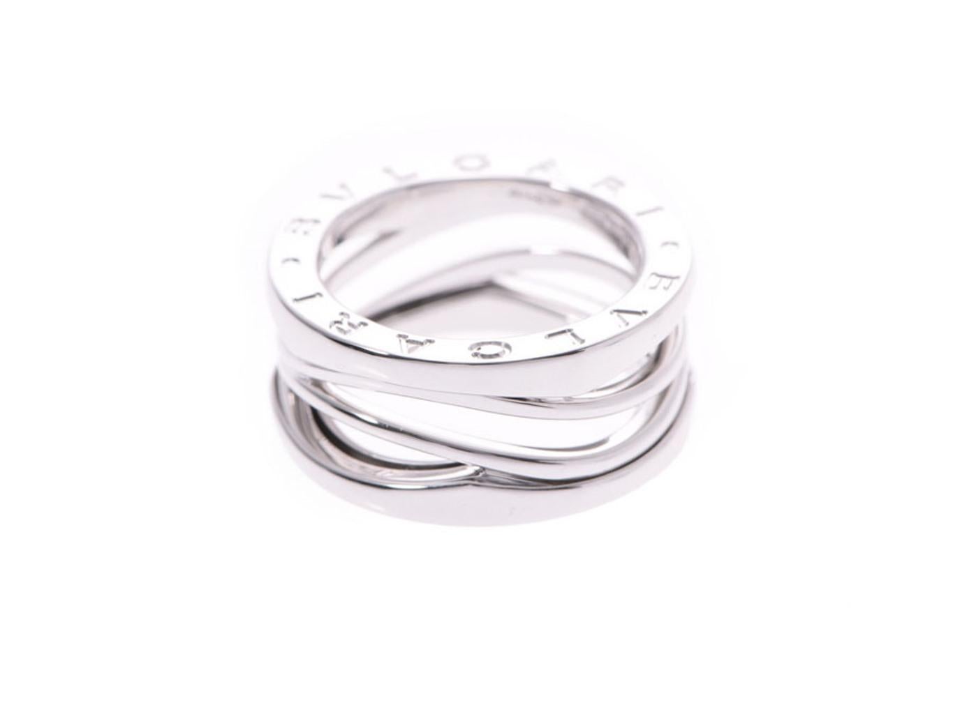 Nail the new-season fashion-forward look with this classy Bvlgari ring. Showcasing an elegant design, this 18k white gold ring is characterized by beautiful curves and a smooth finish. An impeccable complement to your look, this striking ring is a