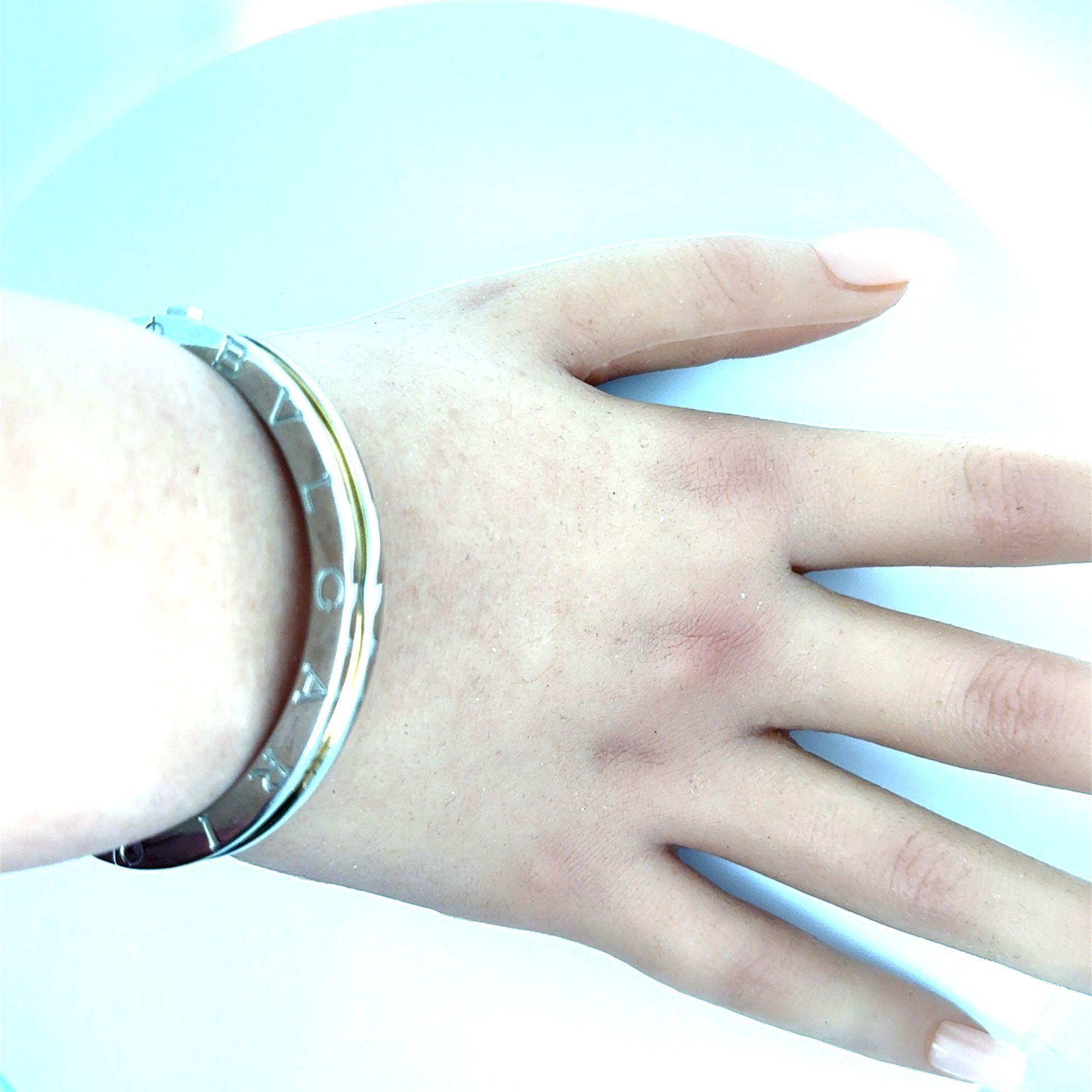 Bvlgari B.Zero Armreif aus zweifarbigem 18k Gelbgold und Edelstahl mit Edelstahl im Angebot 1