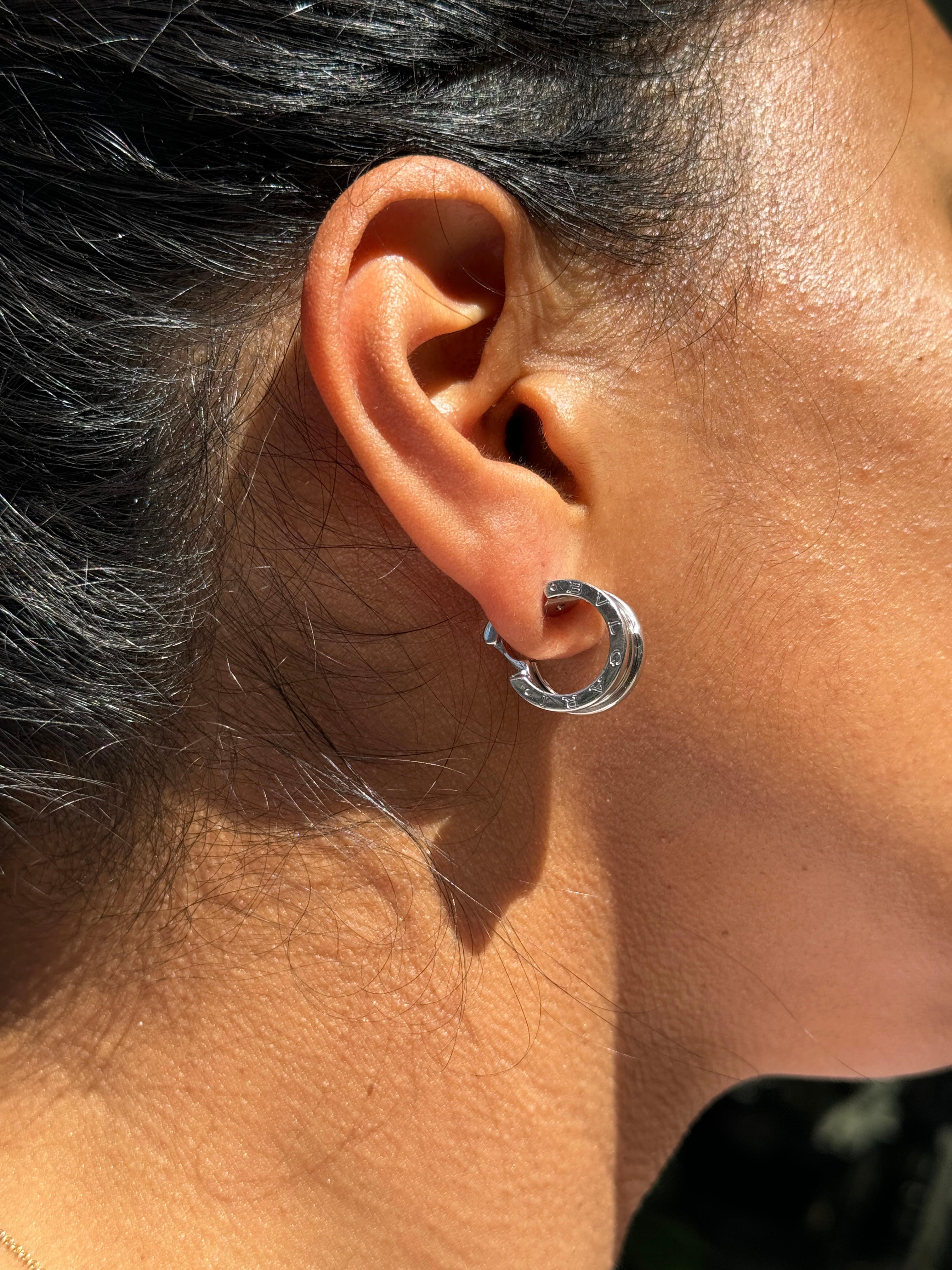 Bvlgari B.zero1 18 Carat White Gold Small Hoop Earrings In Good Condition For Sale In London, GB
