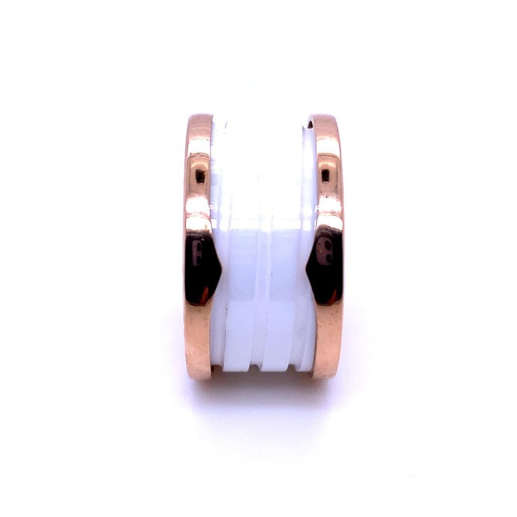 Bvlgari B.zero1 18 Karat Rose Gold White Ceramic Ring In Good Condition For Sale In London, GB