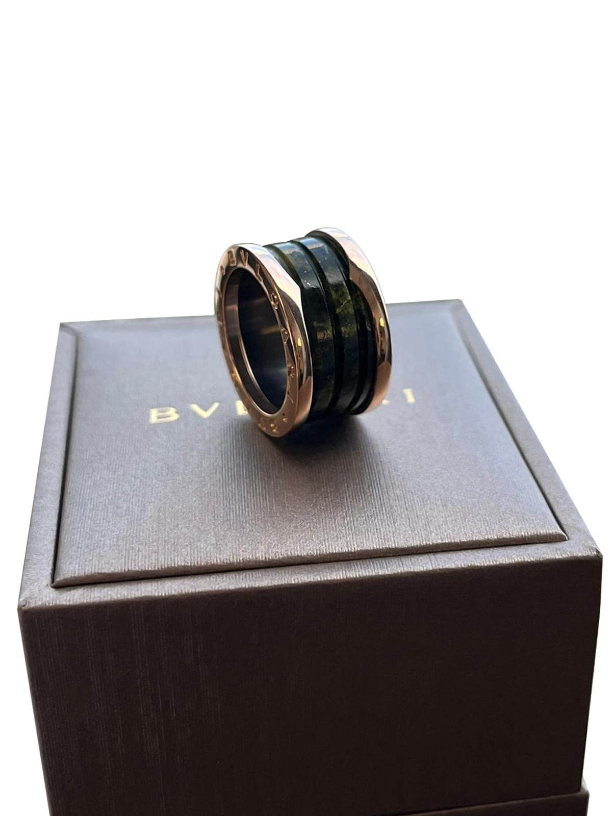 Bvlgari B.Zero1 18k Rose Gold 4-Band with Green Marble Ring In Excellent Condition For Sale In Aventura, FL