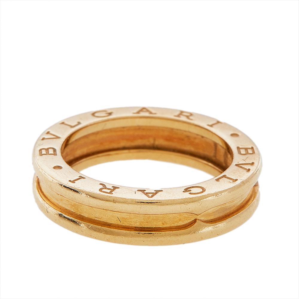 For the woman who has a refined taste in fine jewelry, Bvlgari brings her this immaculately crafted ring that has been made to be praised. The ring has a rather modern style of bands in 18k yellow gold. It is a beautiful creation you deserve to