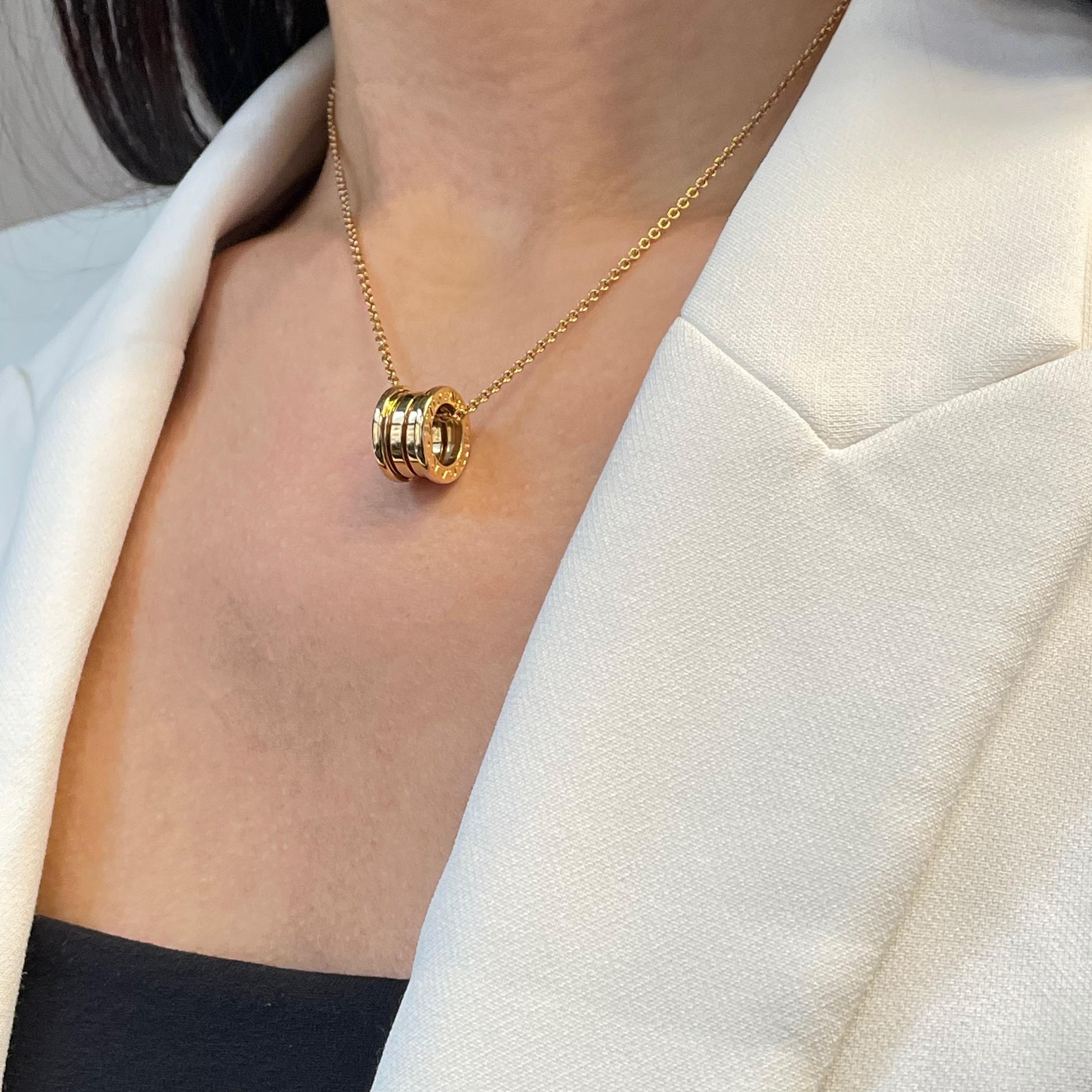 Modern Bvlgari B.Zero1 18k Yellow Gold Necklace with Small Round Pendant