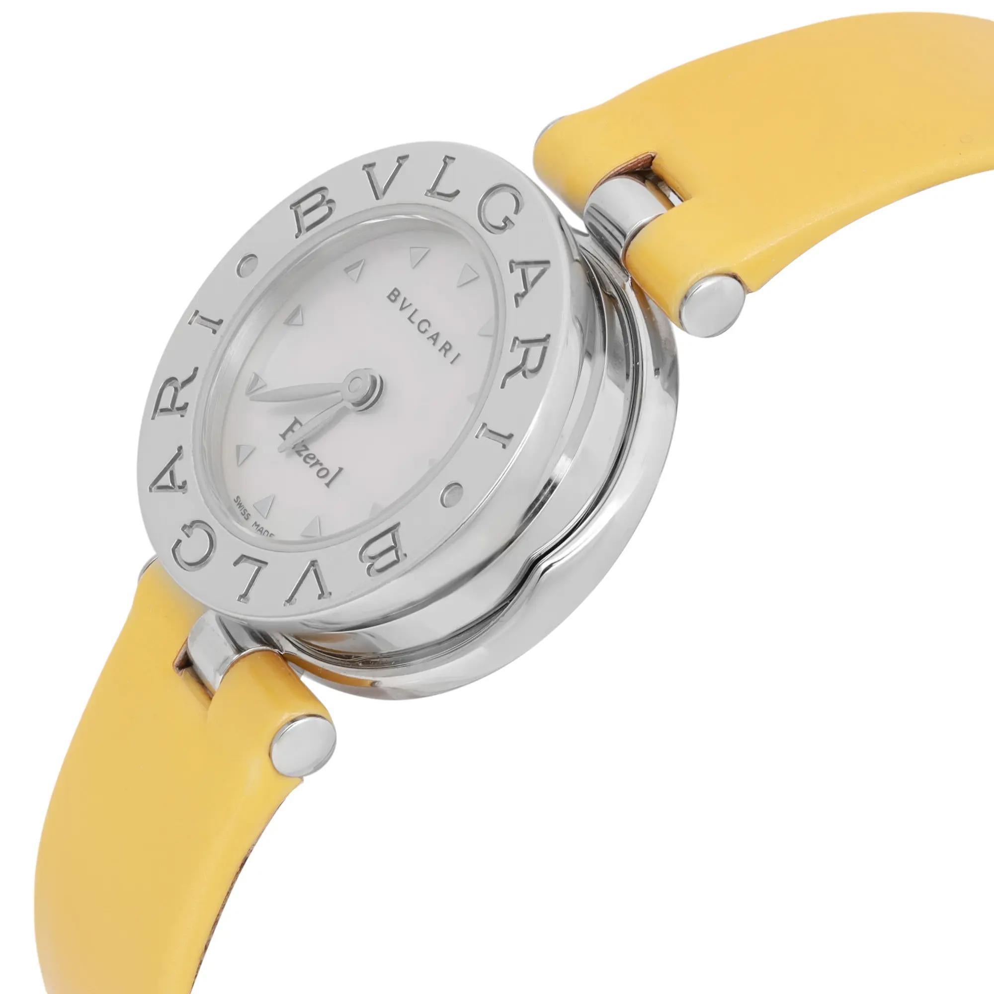 Pre-owned in good condition. No original box and papers. Comes with a chronostore box.

Basic Information
Brand: Bvlgari

Model Name: B.zero1

Model Number: BZ22S

Type: Wristwatch

Department: Women

Style: Luxury

Country/Region of Manufacture: