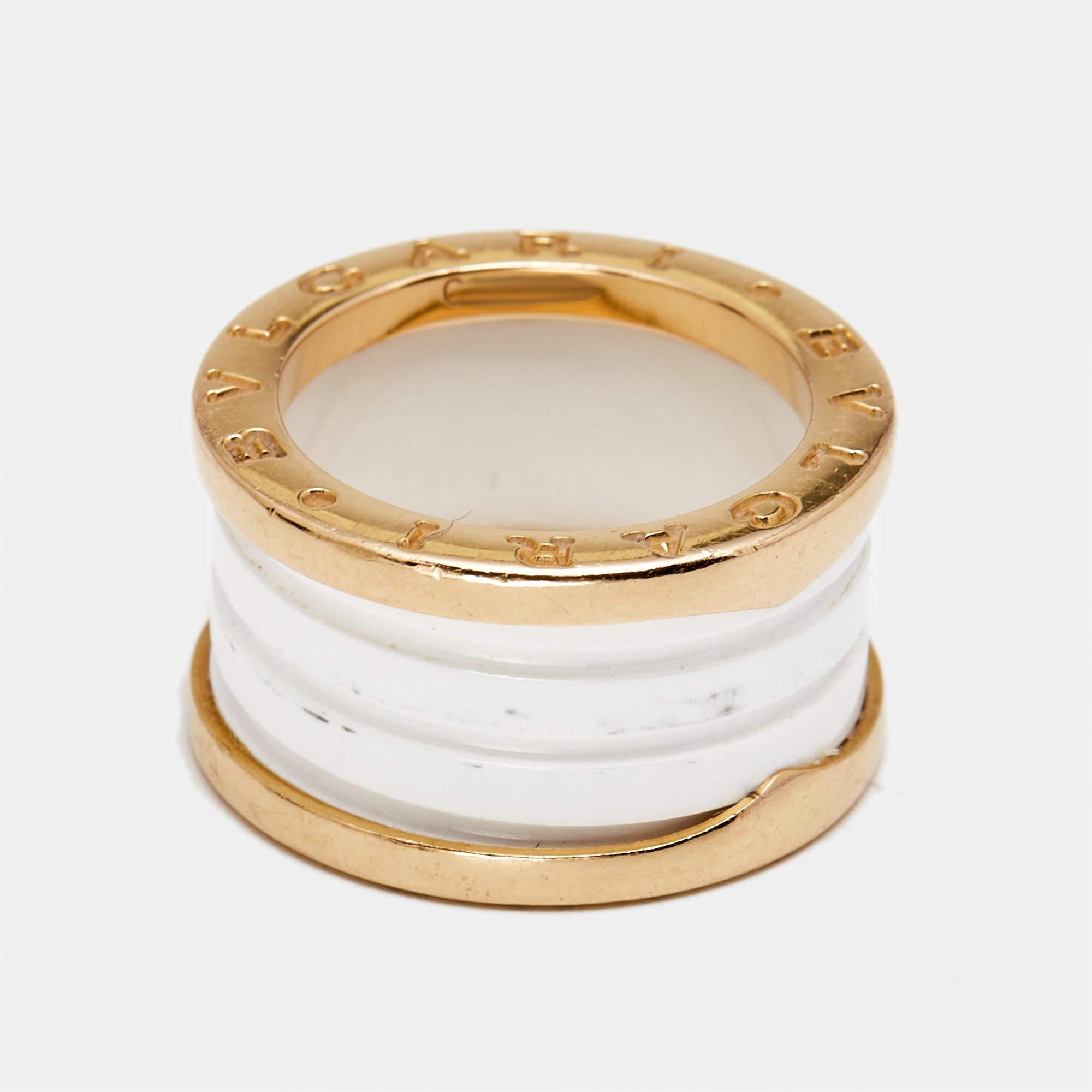 Bvlgari B.Zero1, bague à 4 anneaux en céramique et or rose 18 carats, taille 51 Bon état - En vente à Dubai, Al Qouz 2
