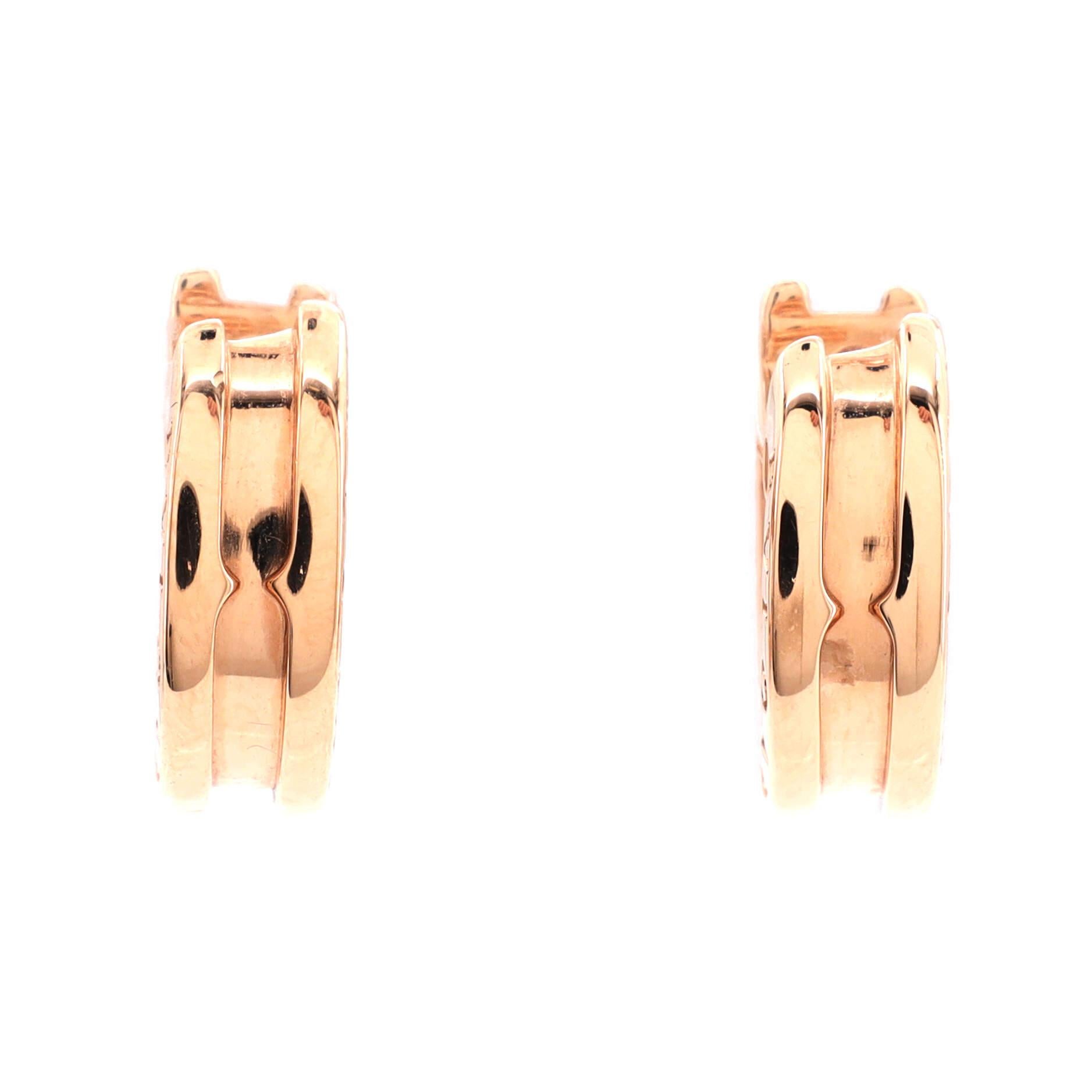Condition: Very good. Moderate wear throughout.
Accessories: No Accessories
Measurements: Height/Length: 14.65 mm, Width: 4.85 mm
Designer: Bvlgari
Model: B.Zero1 Hoop Earrings 18K Rose Gold
Exterior Color: Rose Gold
Item Number: 199862/314