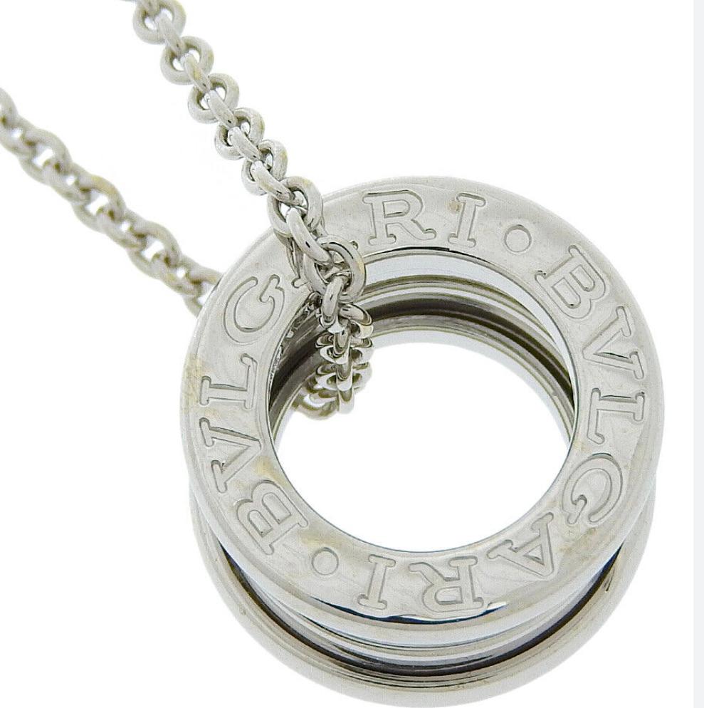 BVLGARI B.Zero1 Collier en or blanc 18 carats Excellent état - En vente à New Orleans, LA