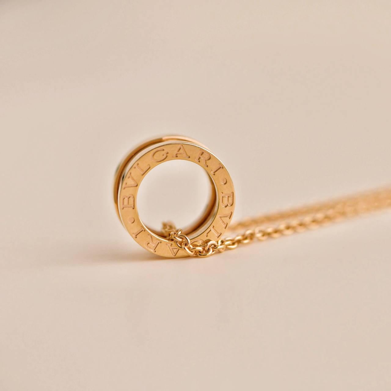 BVLGARI B.ZERO1 Necklace In 18k Yellow Gold In Excellent Condition For Sale In Banbury, GB