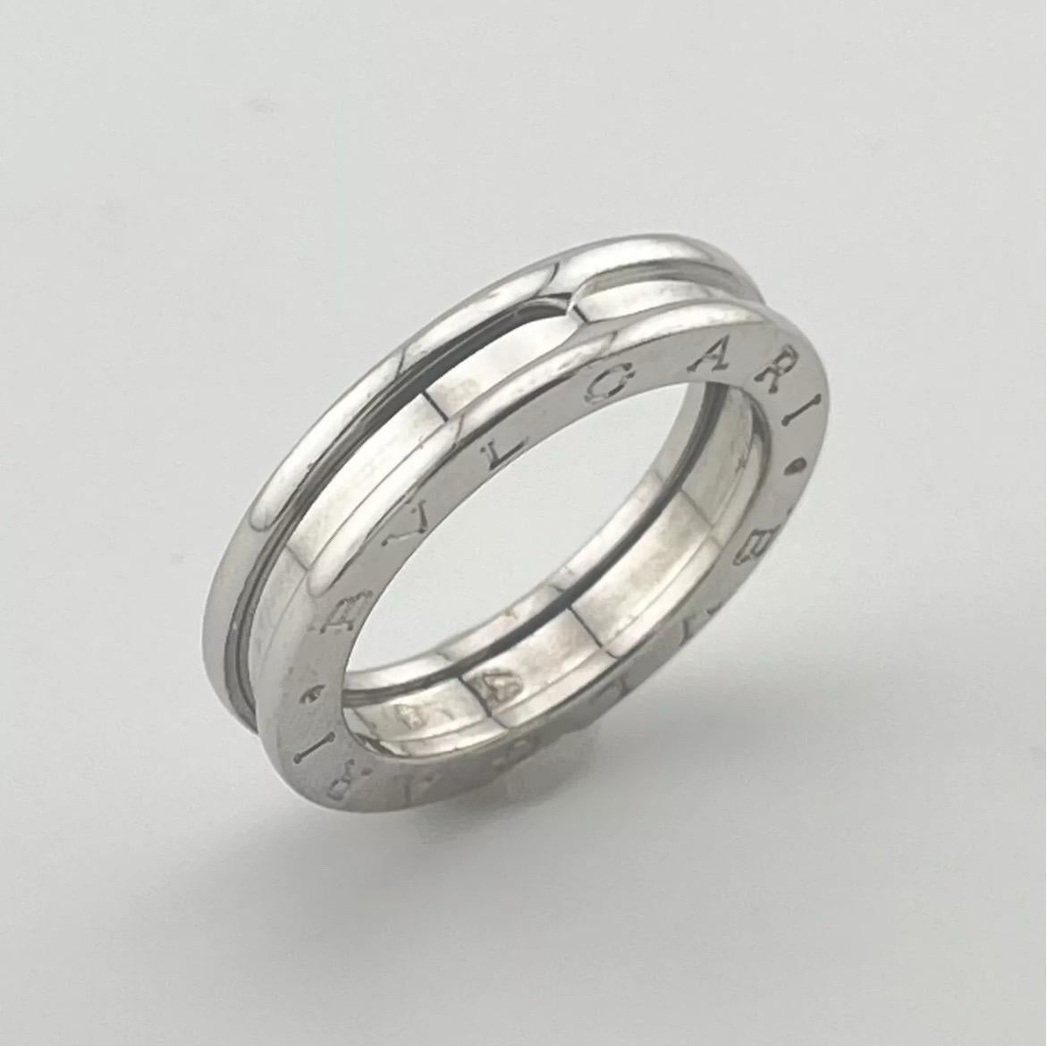 Bvlgari B.zero1 One Band Anello in oro bianco 18k Misura 5 In condizioni buone in vendita a Boca Raton, FL