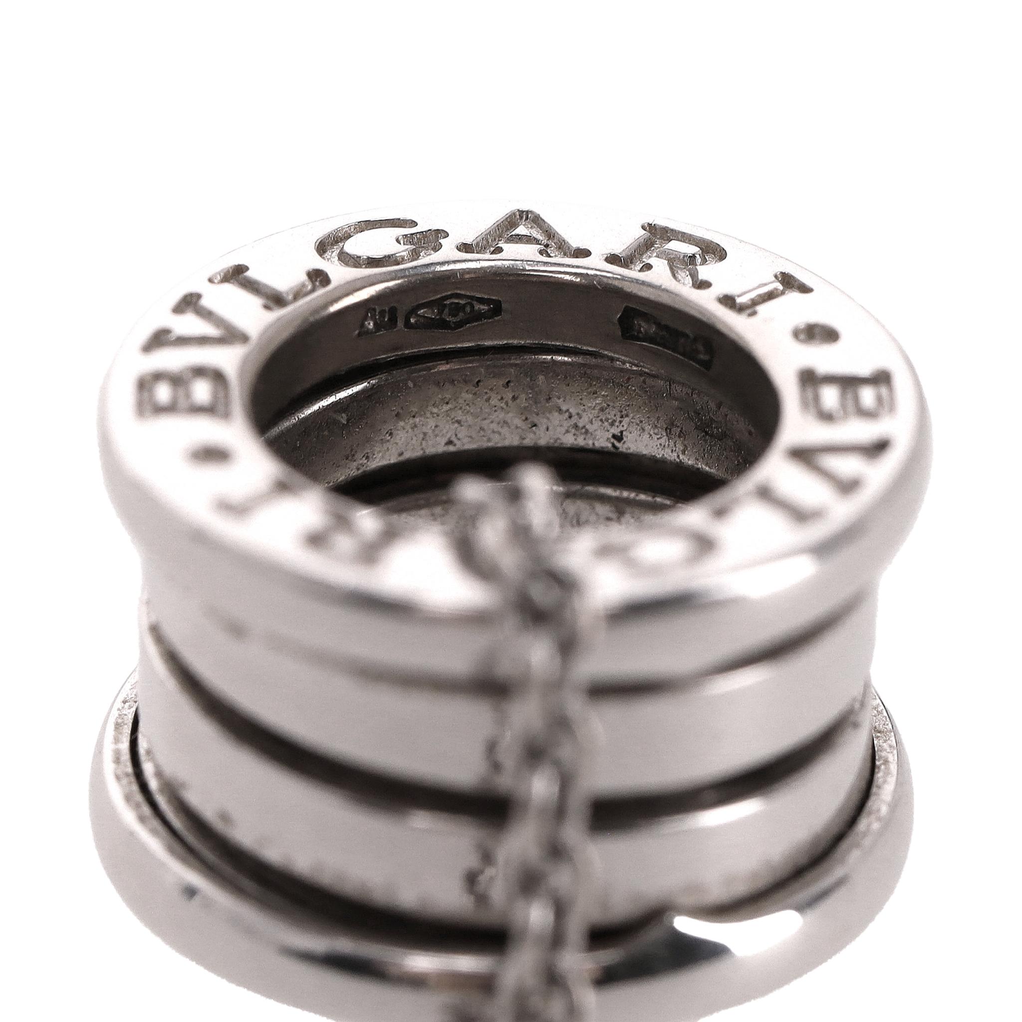 Bvlgari B.Zero1 Collana a catena con ciondolo in oro bianco 18k in vendita 2