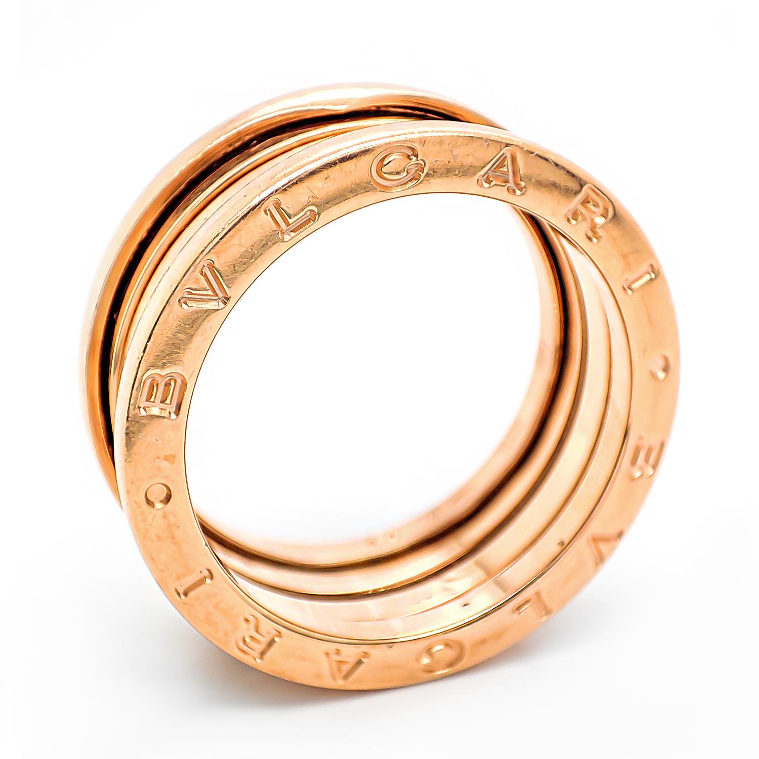 Bvlgari B.zero1 Ring 18K rose gold In New Condition For Sale In Ramat Gan, IL