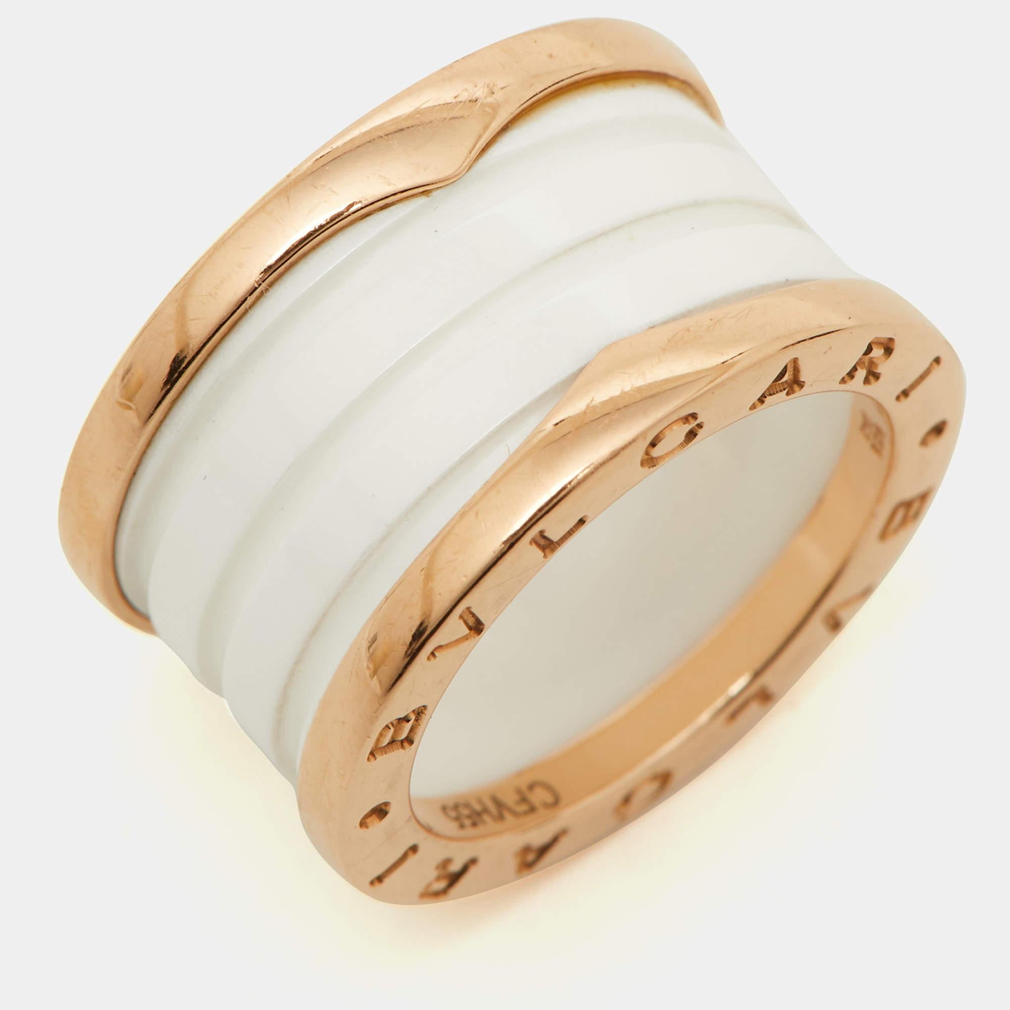 Contemporary Bvlgari B.Zero1 White Ceramic 18k Rose Gold Band Ring Size 50 For Sale
