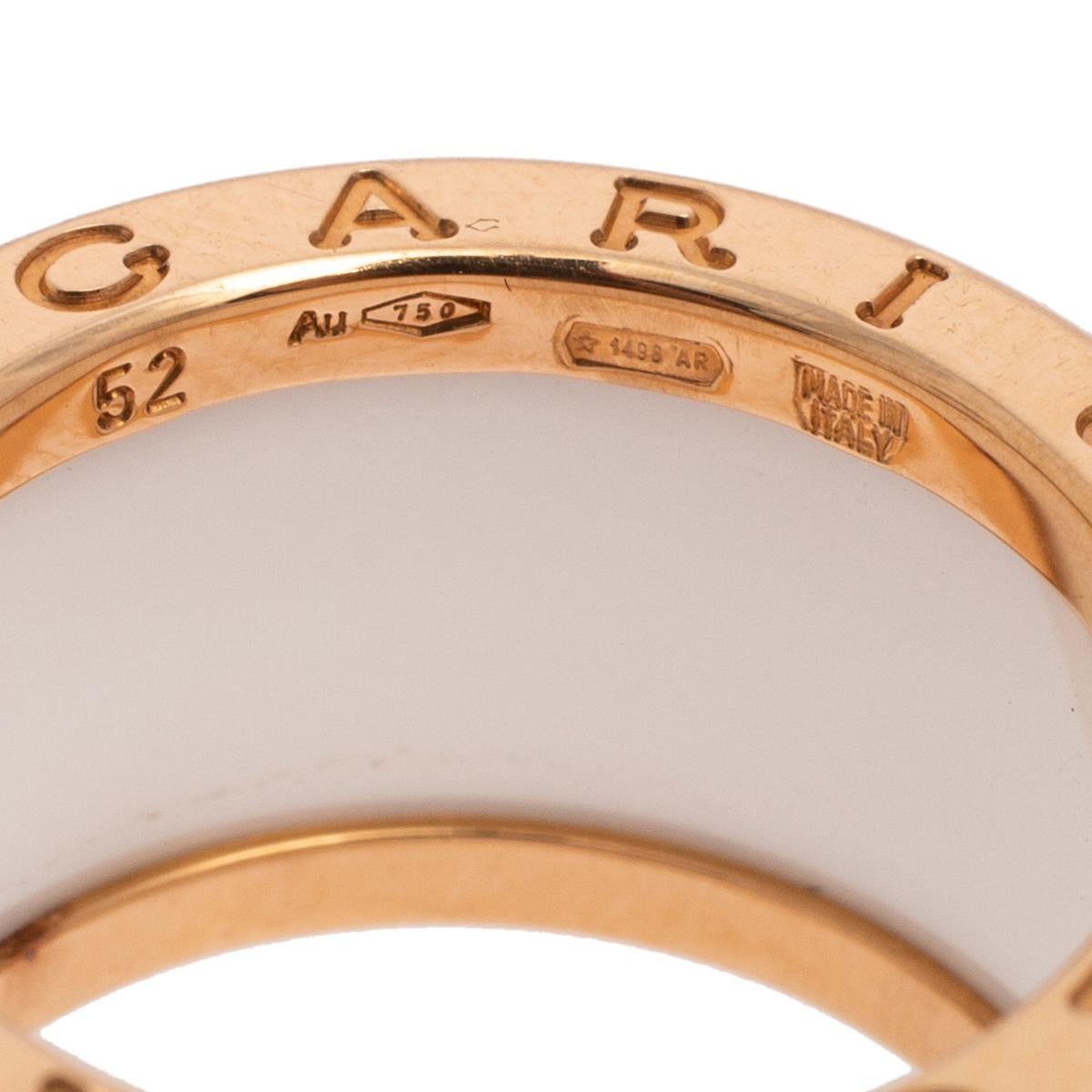 Bvlgari B.Zero1 White Ceramic 18k Rose Gold Band Ring Size 52 In Good Condition In Dubai, Al Qouz 2