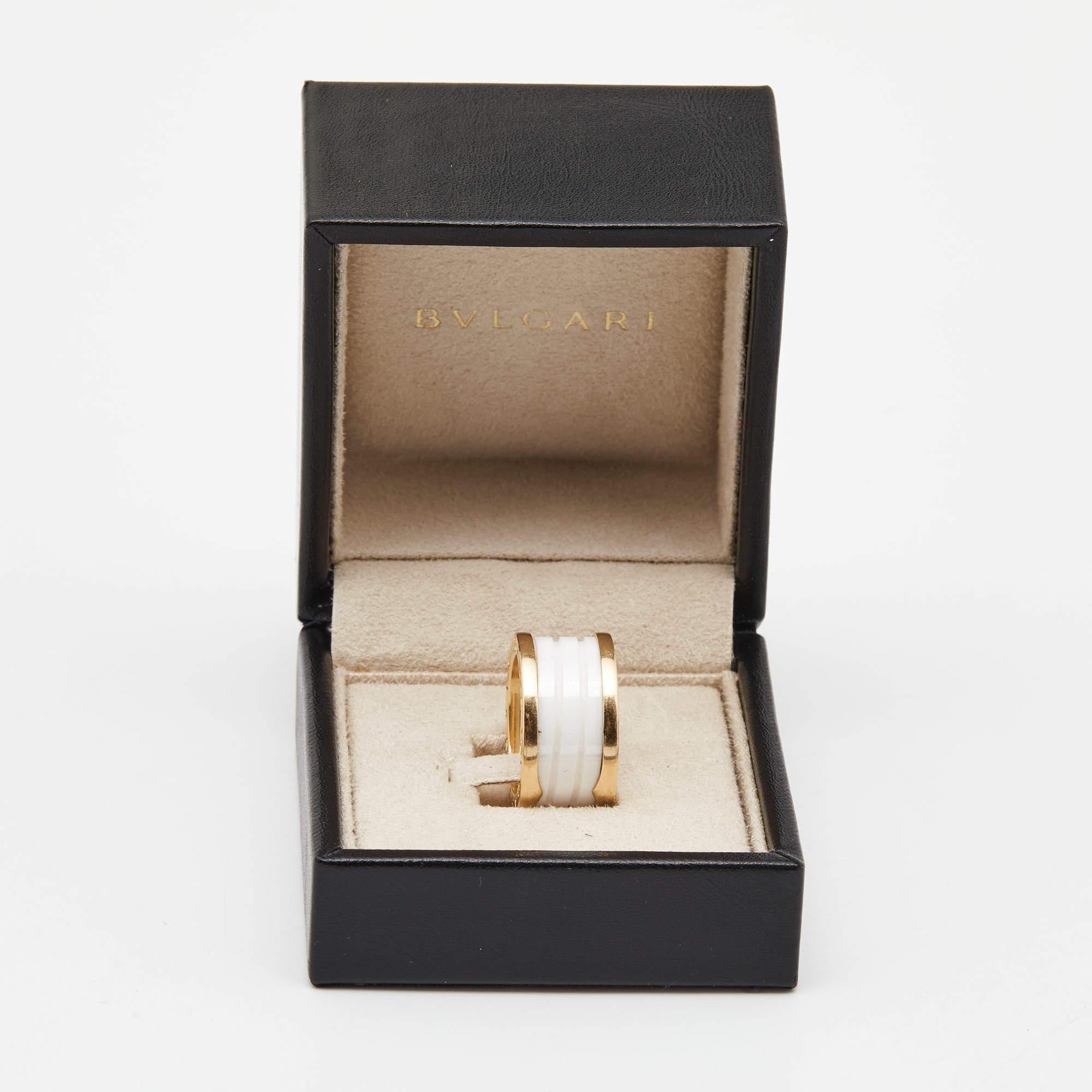 Bvlgari B.Zero1 White Ceramic 18k Rose Gold Band Ring Size 55 In Good Condition In Dubai, Al Qouz 2