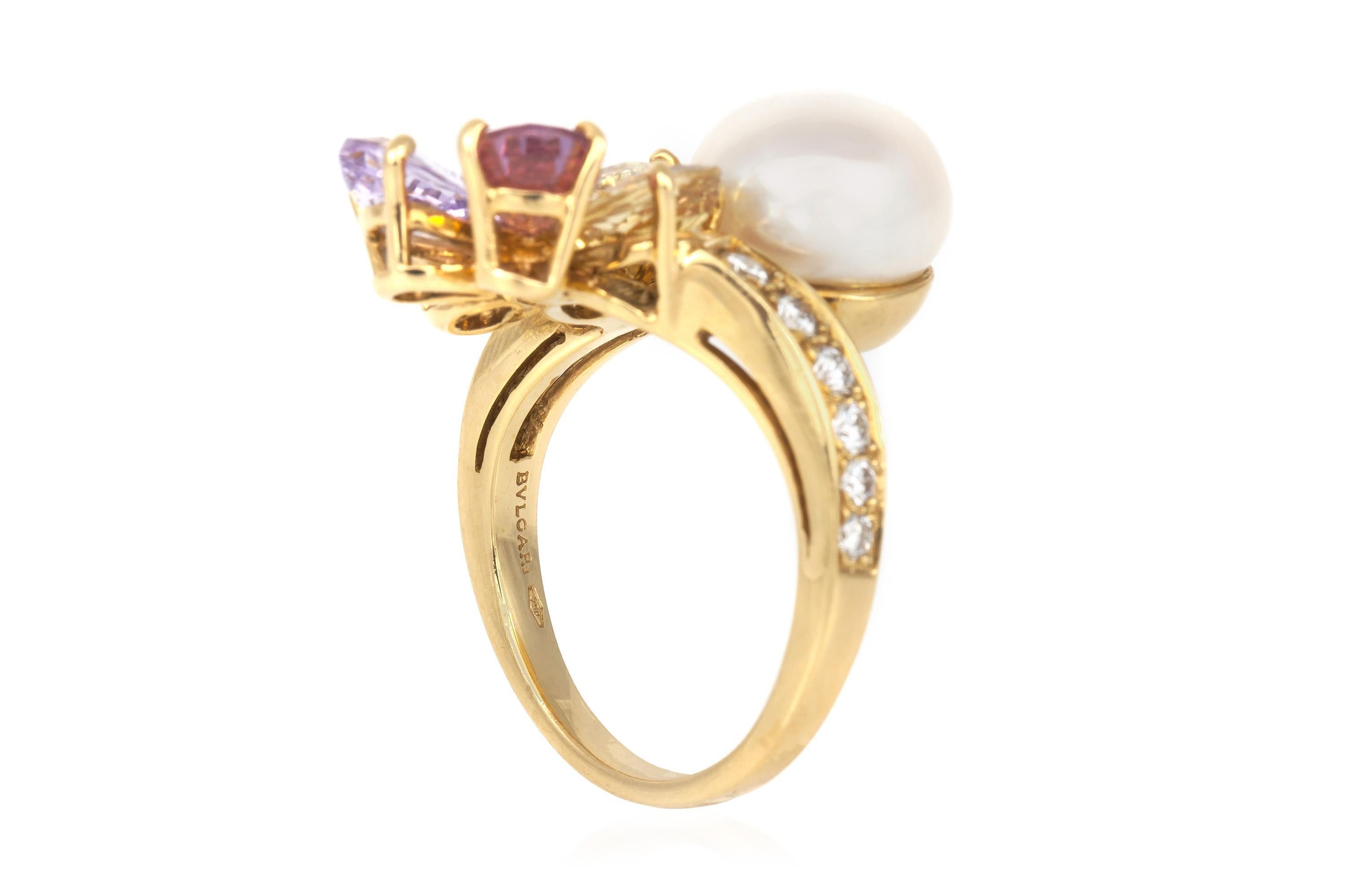 Bvlgari Contraire Pearl and Multi-Color Sapphire Flower Ring with Diamonds In Good Condition For Sale In New York, NY