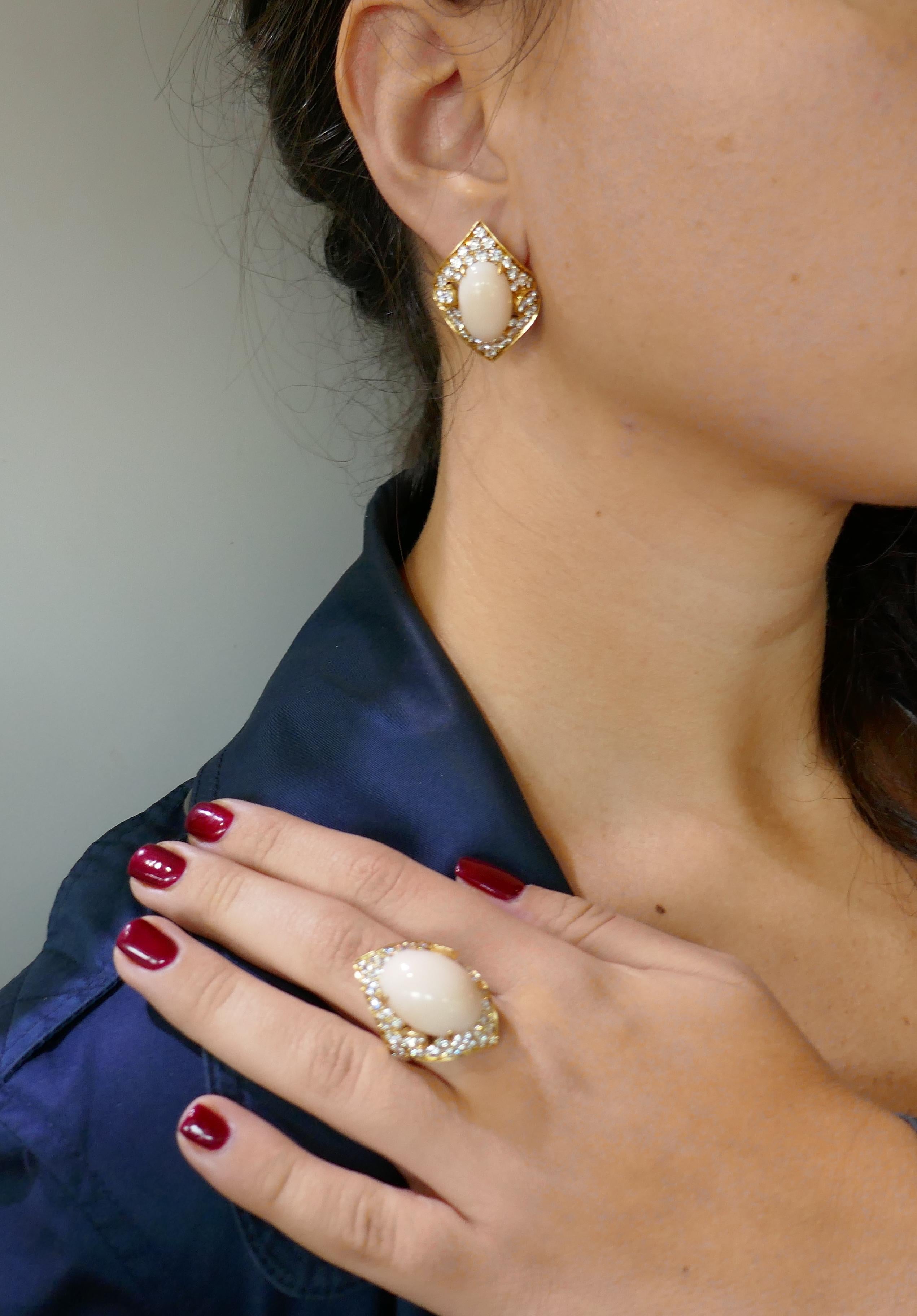 Bvlgari Coral Diamond Gold Ring and Earrings Set Bulgari 2