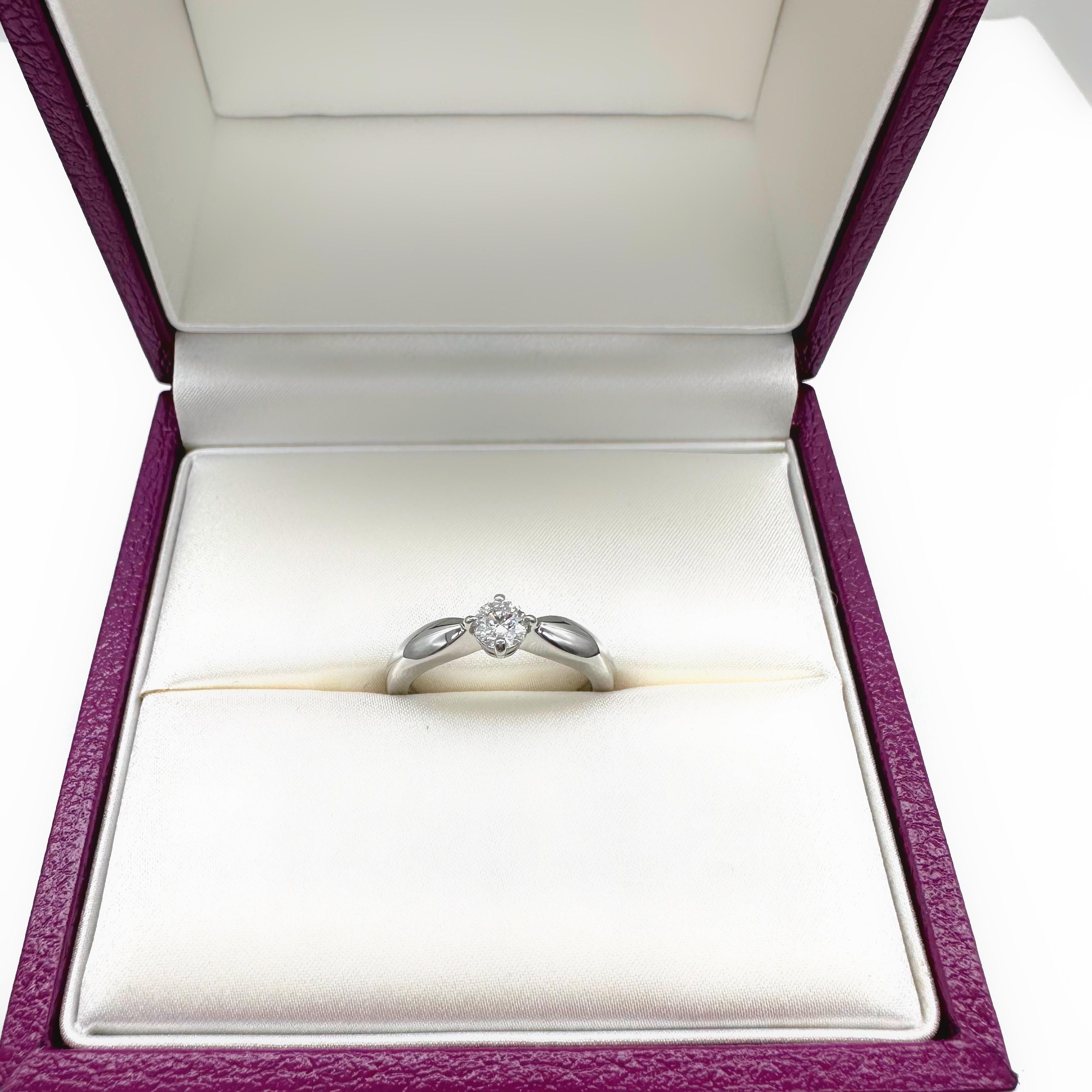 Women's or Men's Bvlgari Dedicata a Venezia Torcello Round Diamond 0.30 Tcw Engagement Ring For Sale