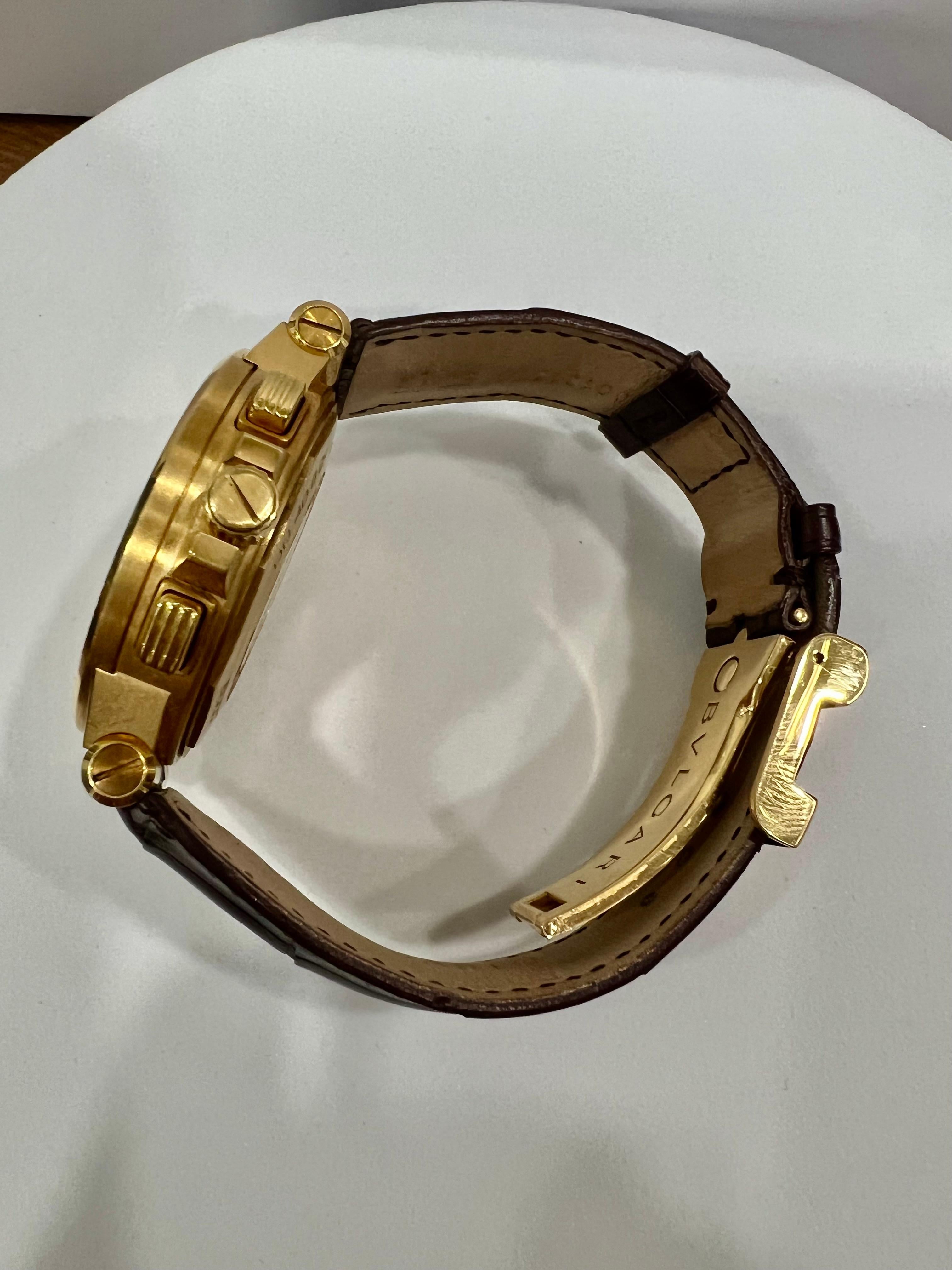 Bvlgari Diagono Montre en or rose 18 carats avec cadran chocolat, édition limitée Unisexe en vente