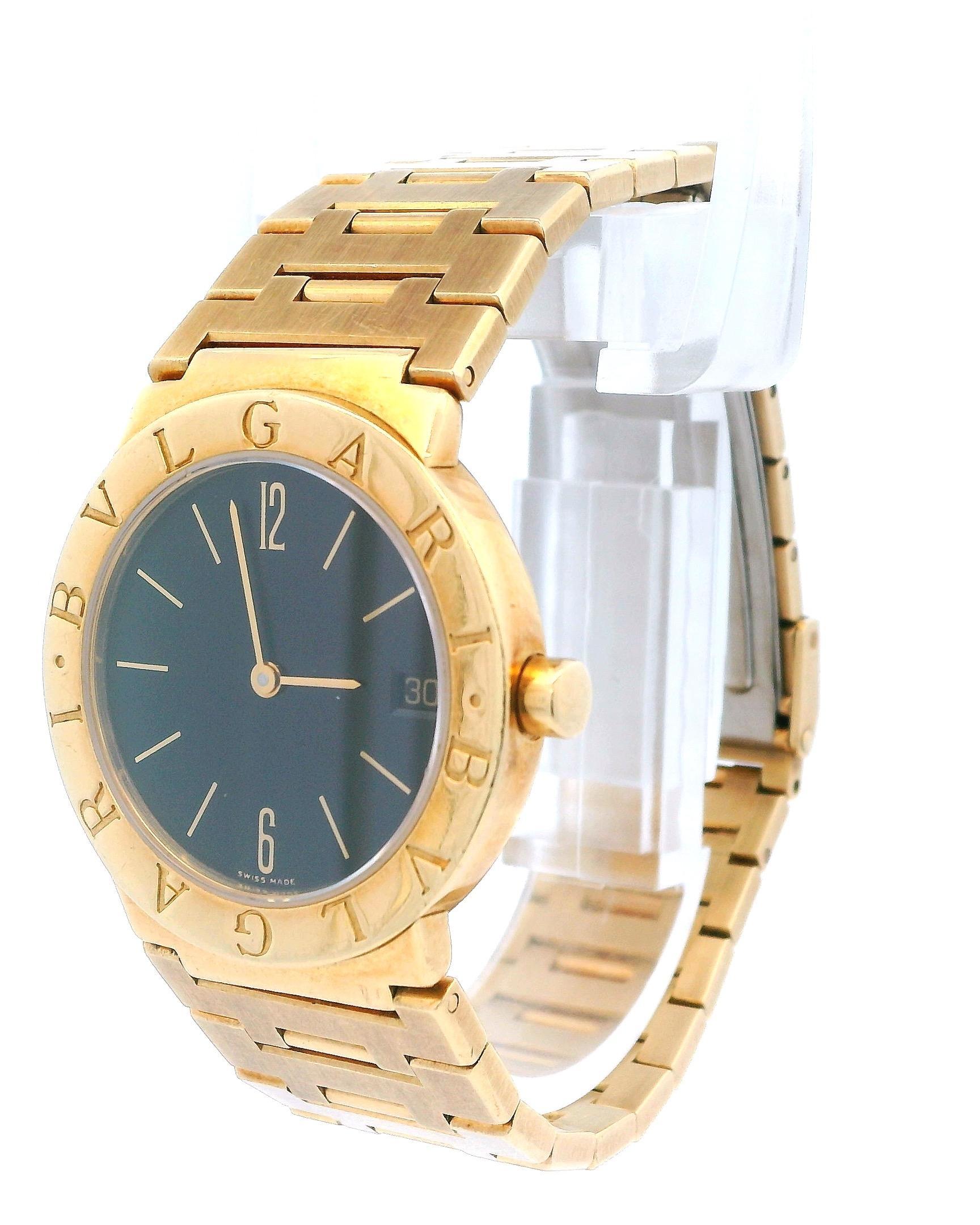 Bvlgari Diagono BB30GGD 18K Yellow Gold Ladies Watch In Good Condition For Sale In Great Neck Plaza, NY