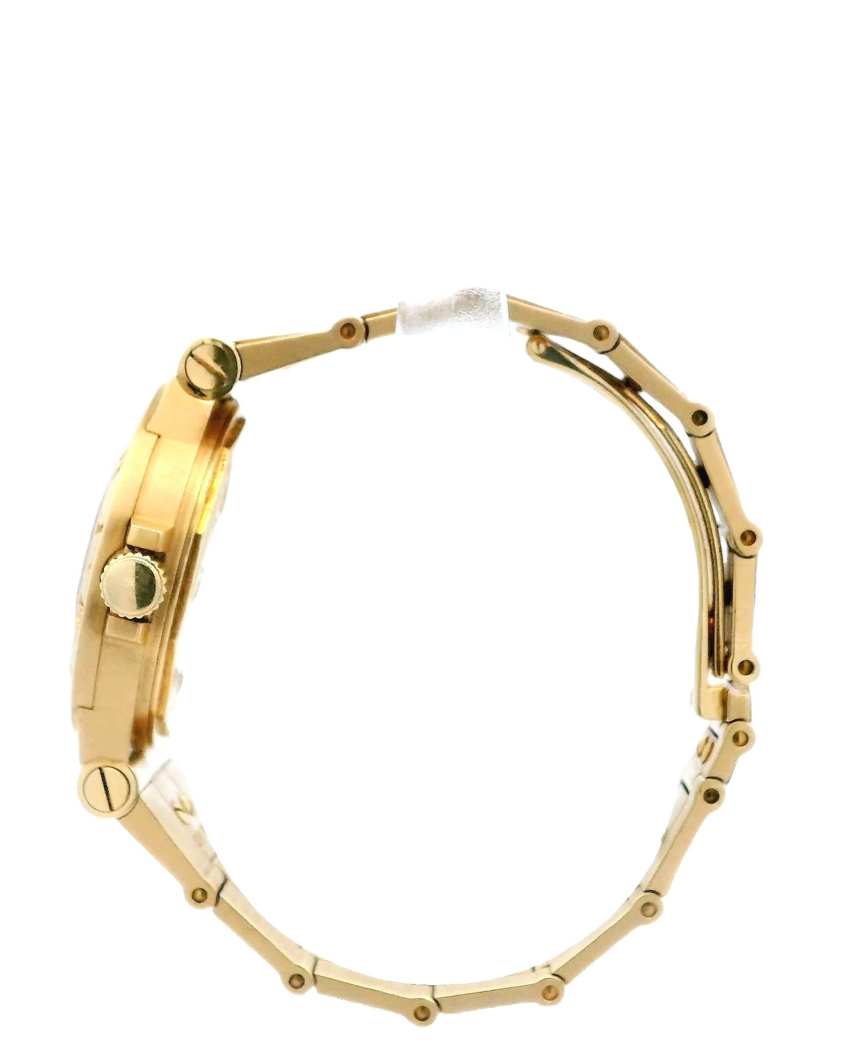 Women's or Men's Bvlgari Diagono LCV29G Midsize 18K Yellow Gold Ladies Watch For Sale