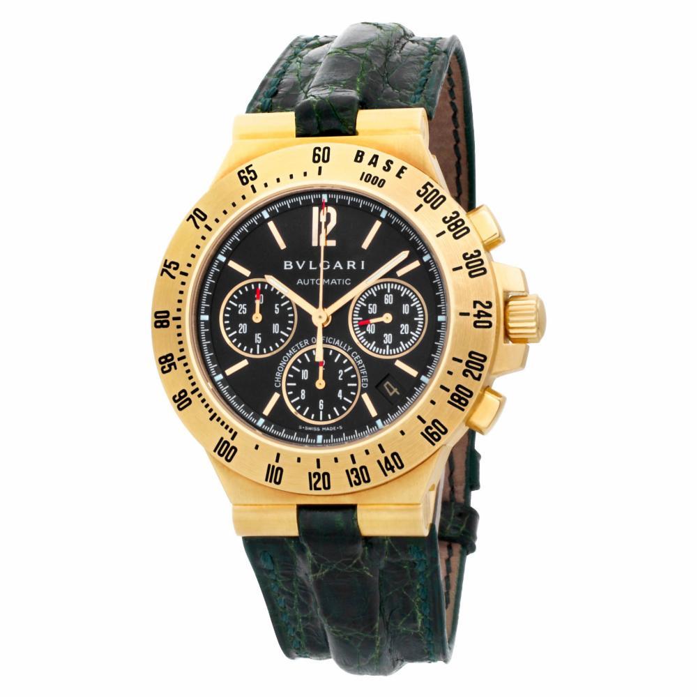Bvlgari Diagono Pro Terra Chronograph in 18k yellow gold on a green crocodile strap with 18k yellow gold deployant buckle. Auto w/ subseconds, date and chronograph. Ref CH40GTA. 40mm case size. Circa 2000s. Fine Pre-owned Bvlgari / Bulgari Watch.