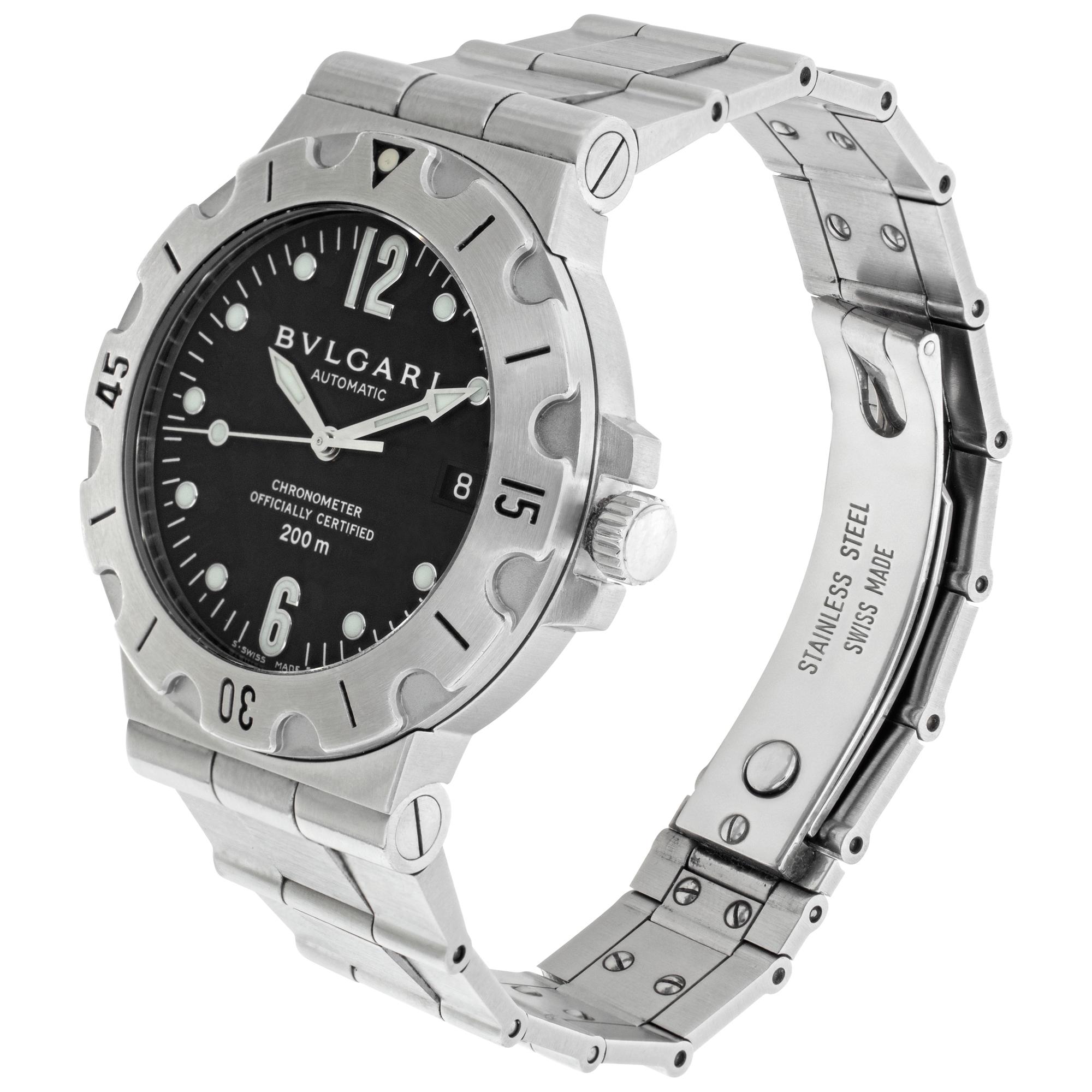Bvlgari Diagono Scuba in stainless steel.  Auto w/ date and sweep seconds.38 mm case size. Ref sd38s. Fine Pre-owned Bvlgari / Bulgari Watch. Certified preowned Sport Bvlgari Diagono sd38s watch is made out of Stainless steel on a Stainless Steel