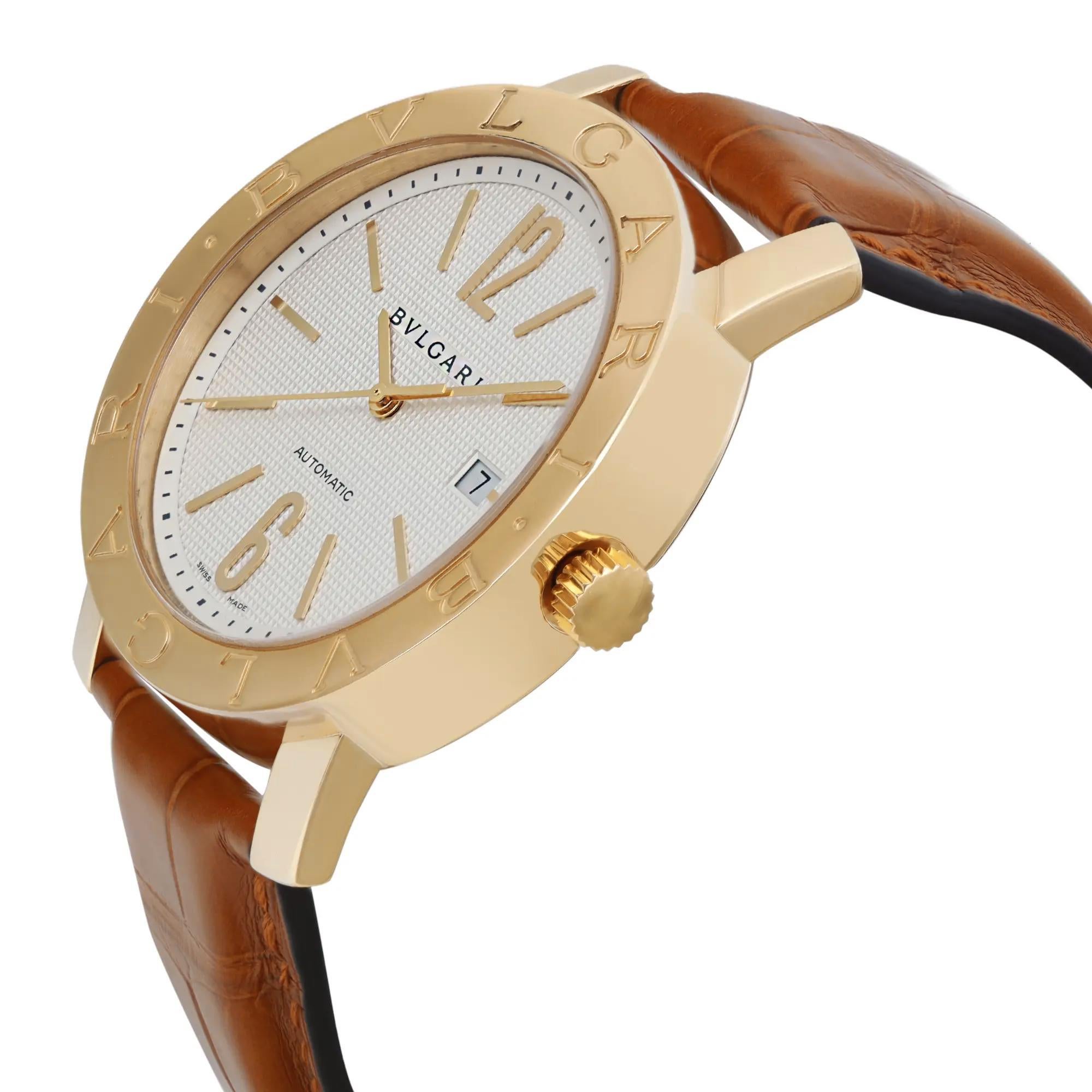 Bvlgari Diagono XL 42mm 18k Yellow Gold White Dial Leather Mens Watch BB42GL Excellent état - En vente à New York, NY