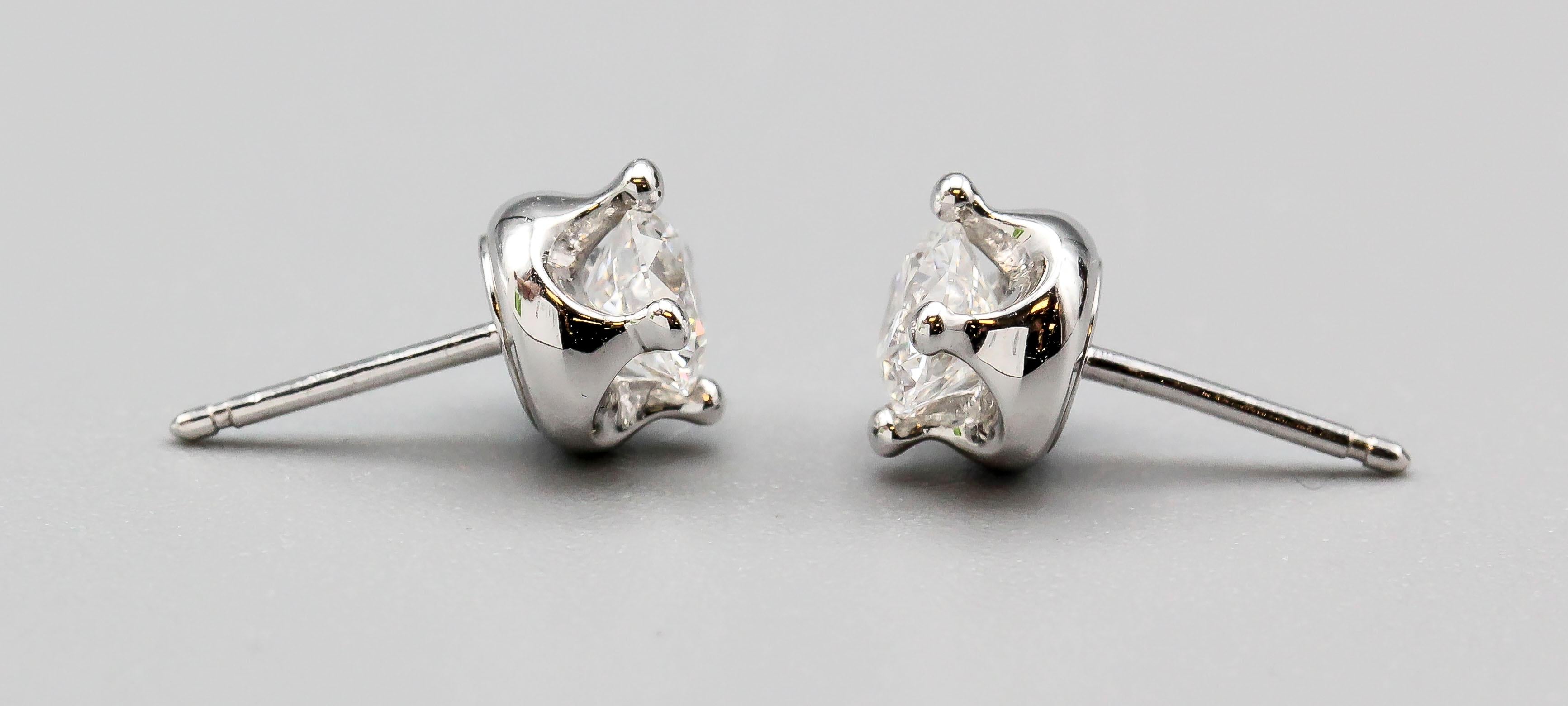 bulgari diamond stud earrings