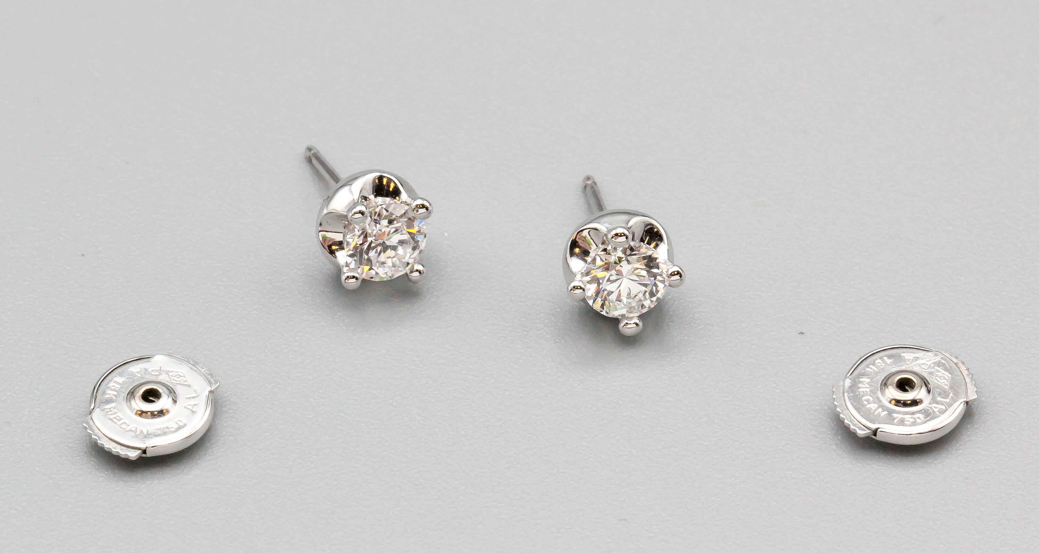 Round Cut Bvlgari Diamond 18 Karat White Gold Corona Studs Earrings