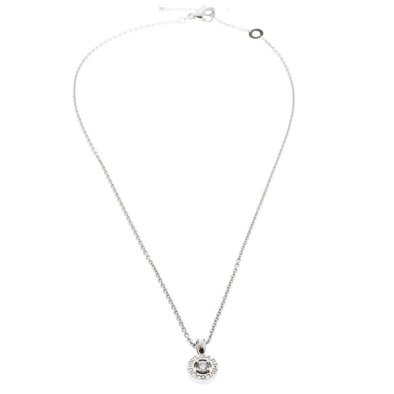 Bvlgari Diamond & 18k White Gold Pendant Necklace (Zeitgenössisch)