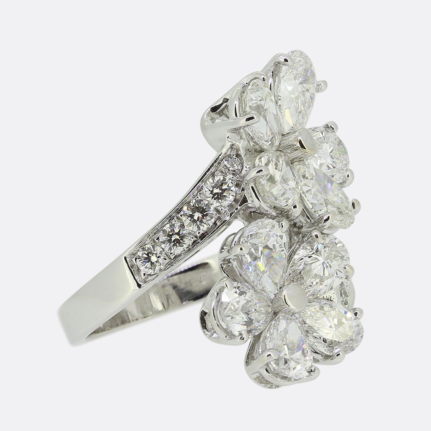 Taglio a goccia Anello Bvlgari Diamond Contraire Crossover in vendita