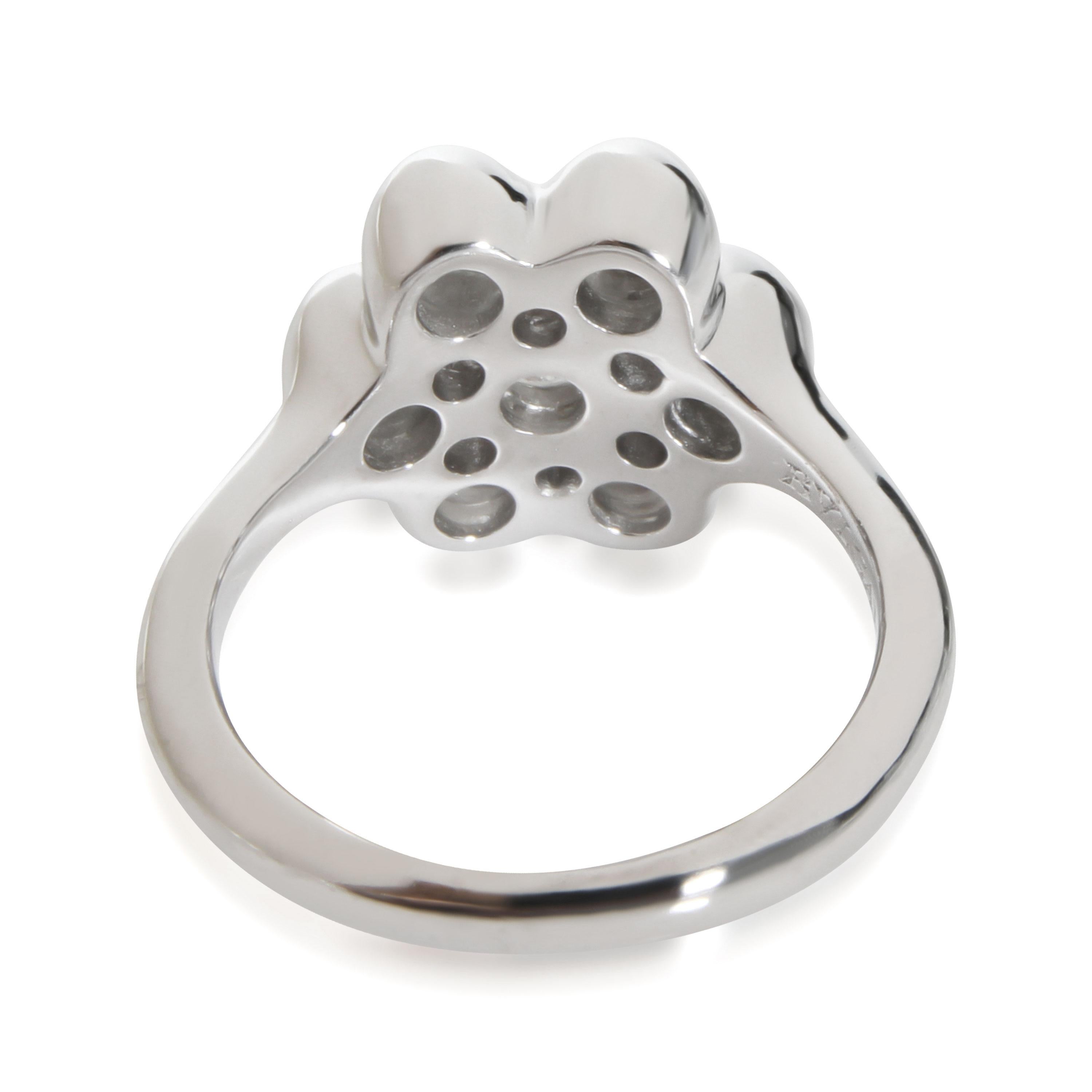 Bvlgari Diamond Flower Shaped Cluster Ring in Platinum 1 CTW

PRIMARY DETAILS
SKU: 111574
Listing Title: Bvlgari Diamond Flower Shaped Cluster Ring in Platinum 1 CTW
Condition Description: Retails for 8,000 USD. In excellent condition and recently