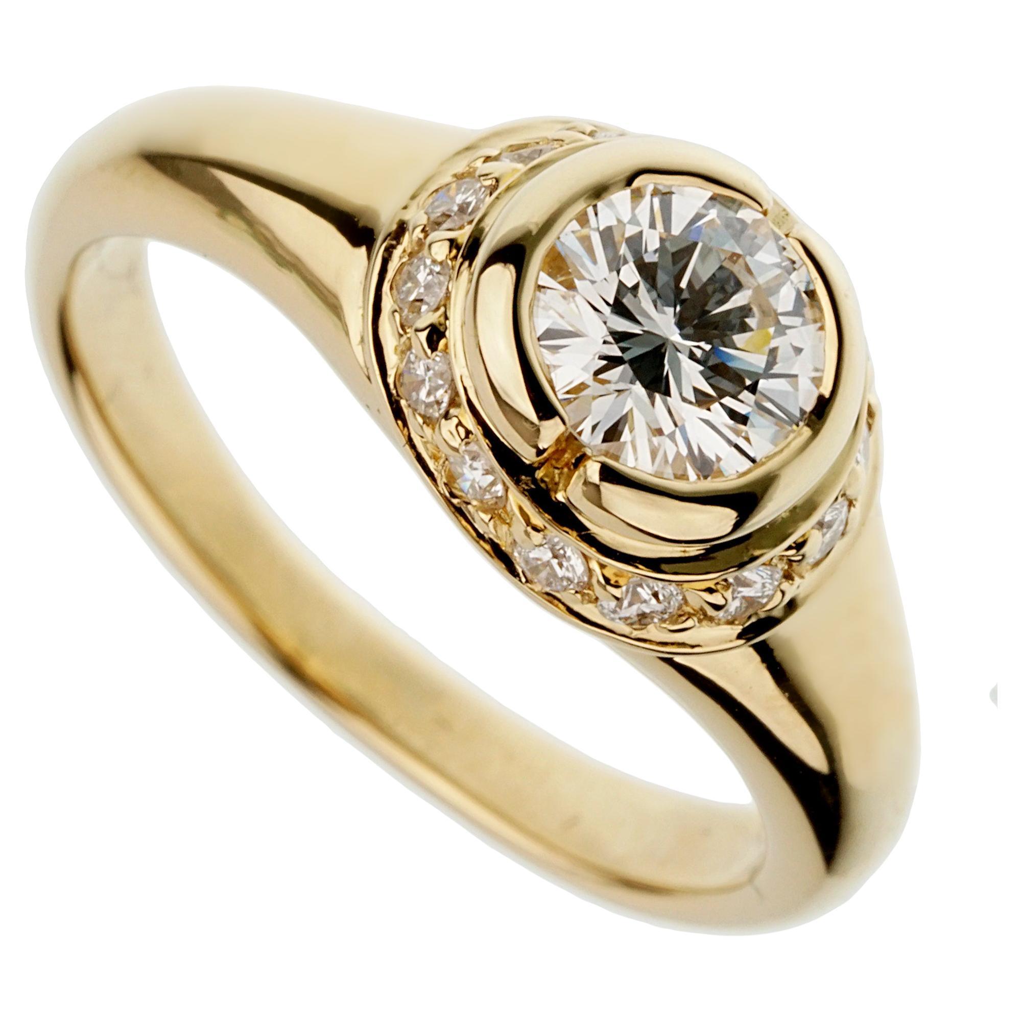 Bvlgari Diamond Solitaire Cocktail Yellow Gold Ring For Sale