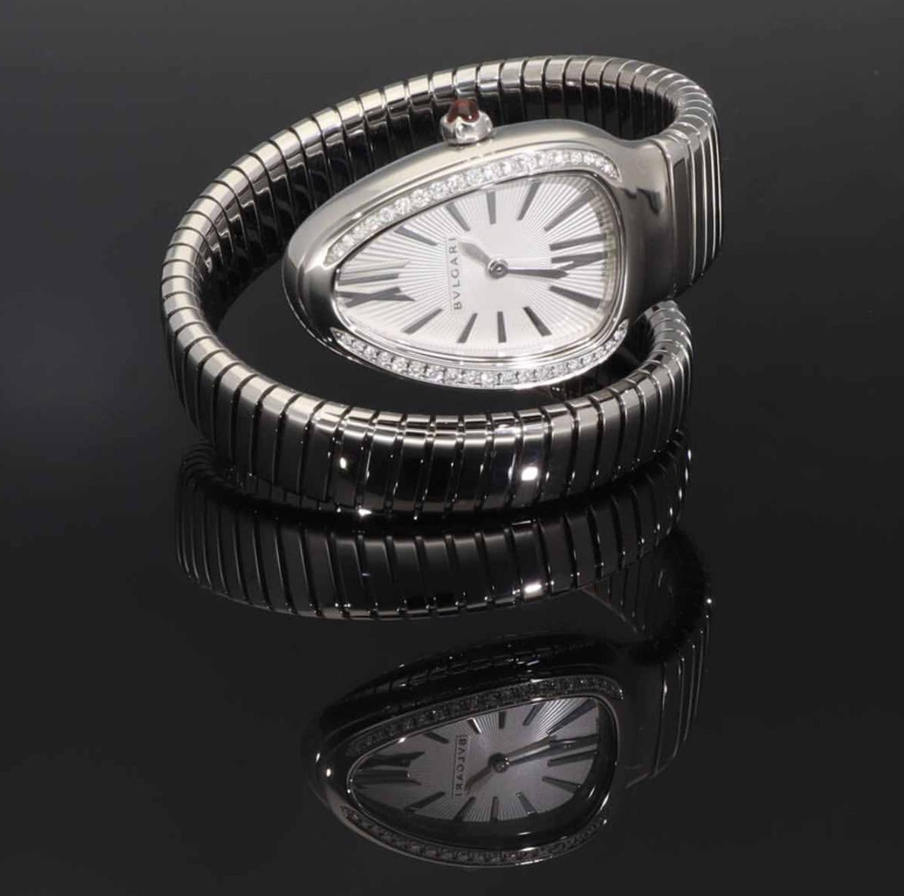 BVLGARI Montre Serpenti Tubogas en acier inoxydable avec quartz SP35S Réf.101816 en vente 7
