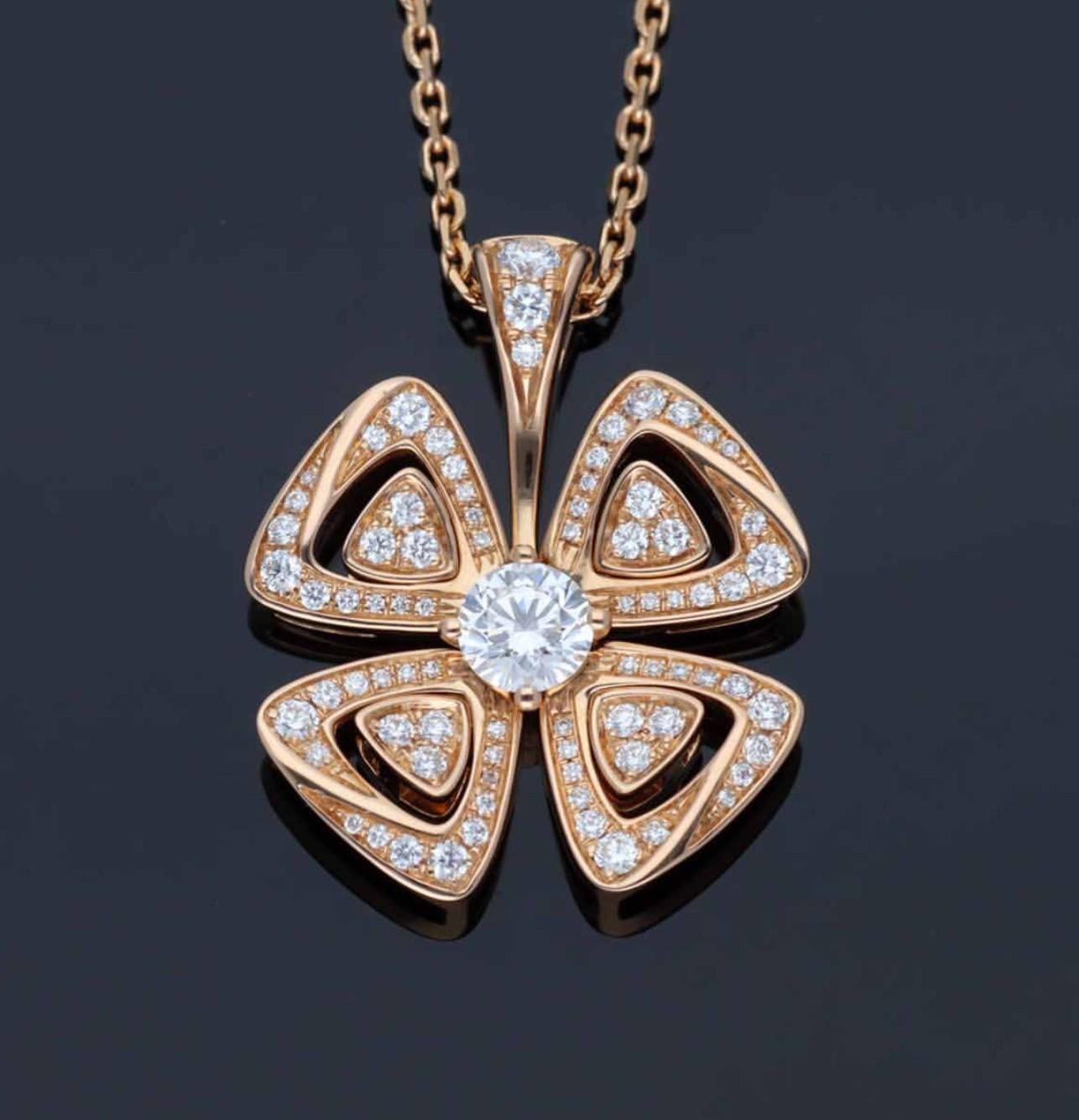 BVLGARI Diamonds Total 0.60ct 18K Pink Gold Fiorever Pendant Necklace For Sale 5
