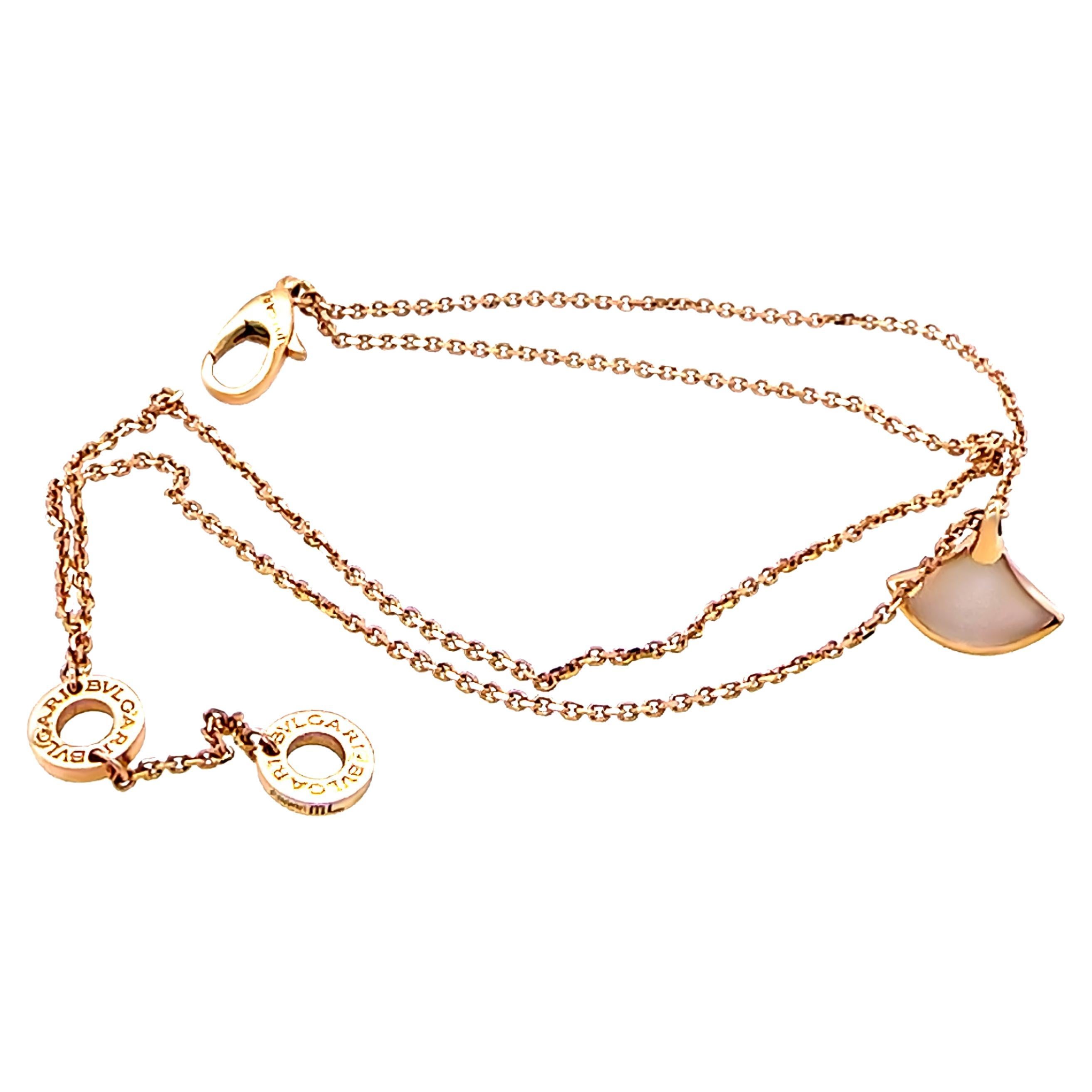 Bvlgari Divas’ Dream 18ct Rose Gold Mother-of-Pearl Bracelet 3.93g For Sale