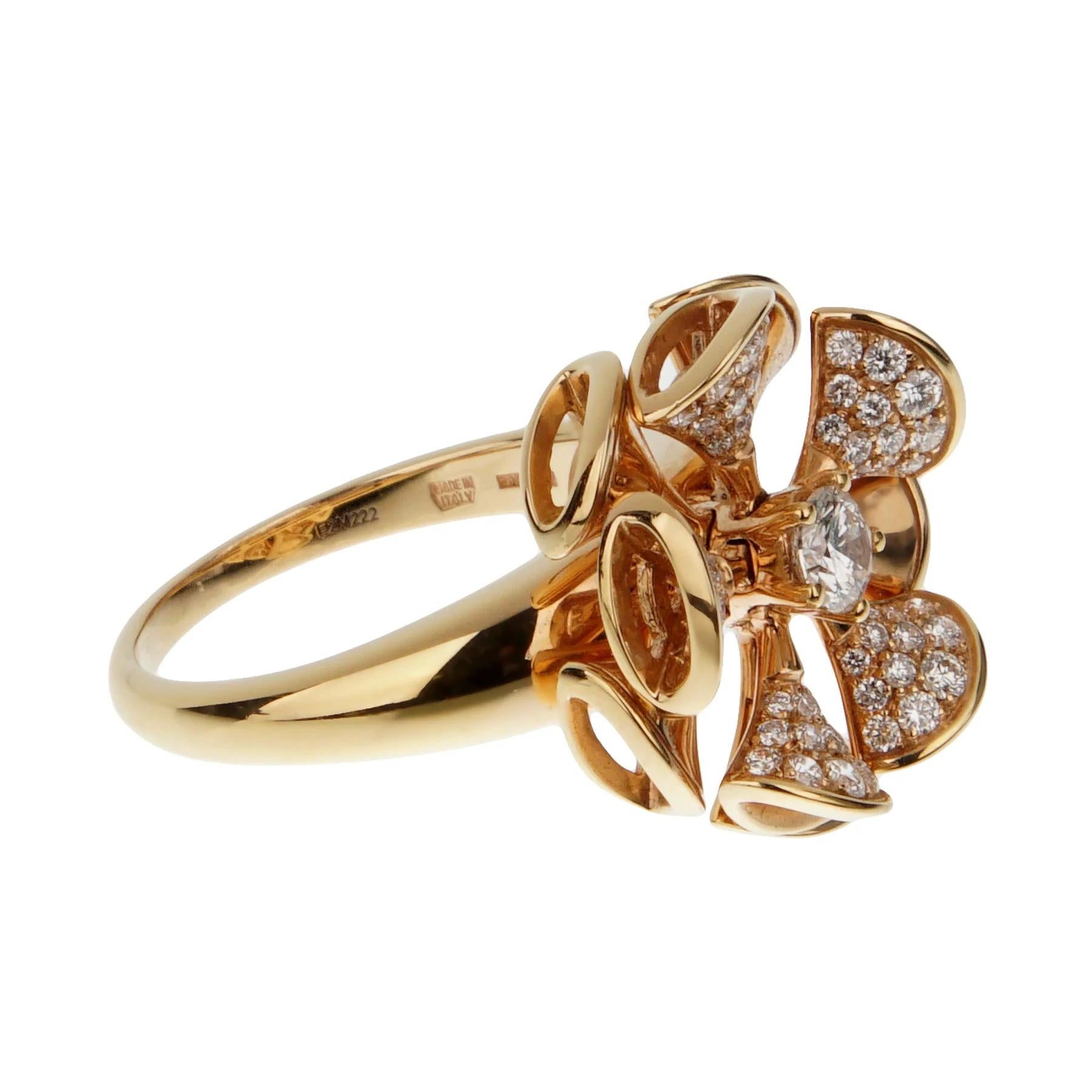 Crafted from 18k rose gold, this cocktail ring features a beautifully polished finish that enhances its luxurious appeal. The ring is designed in the shape of a blooming flower, capturing the essence of nature’s beauty and elegance. The intricate
