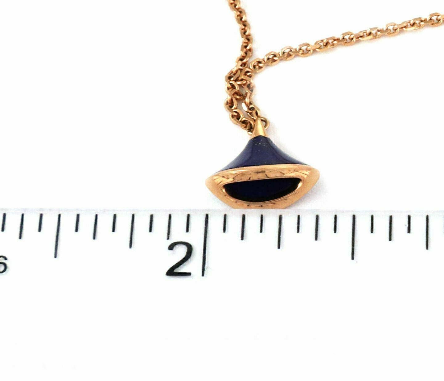 Bvlgari Diva's Dream Bracelet à breloques double chaîne en or rose 18 ct Lapis Lazuli en vente 1