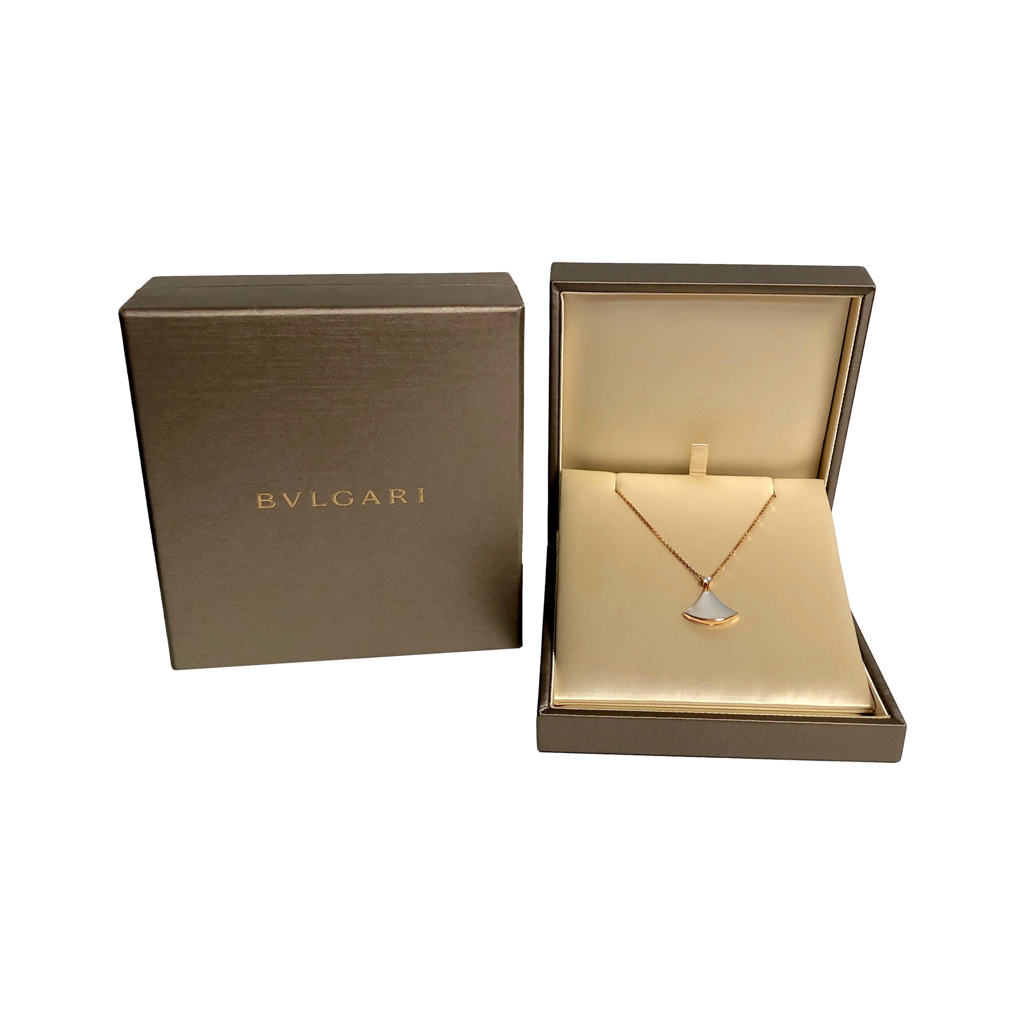 BVLGARI Diva's Dream 18K Rose Gold Pendant Necklace For Sale 4