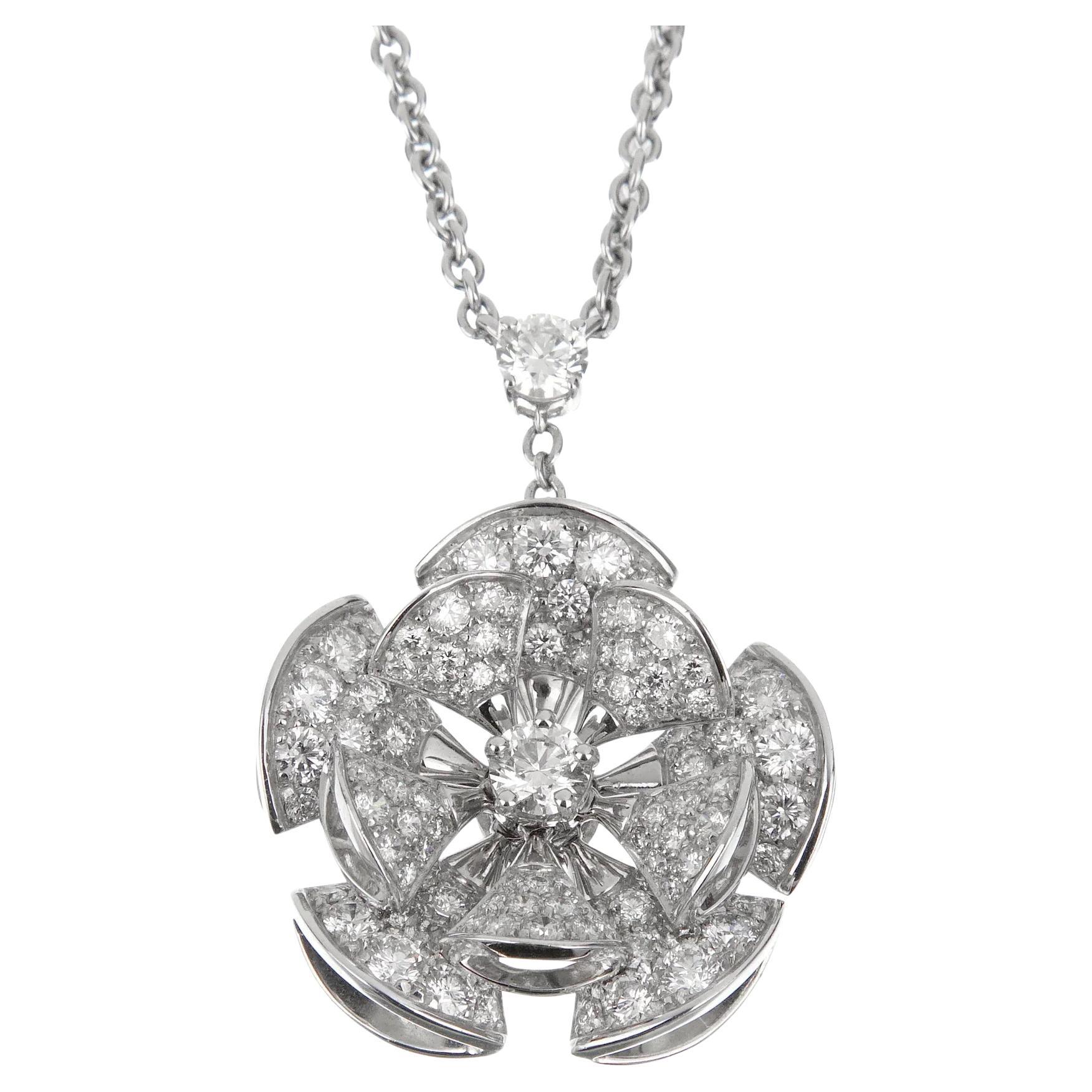 Collana Bvlgari Divas Dream 2,42ct con diamanti in oro bianco