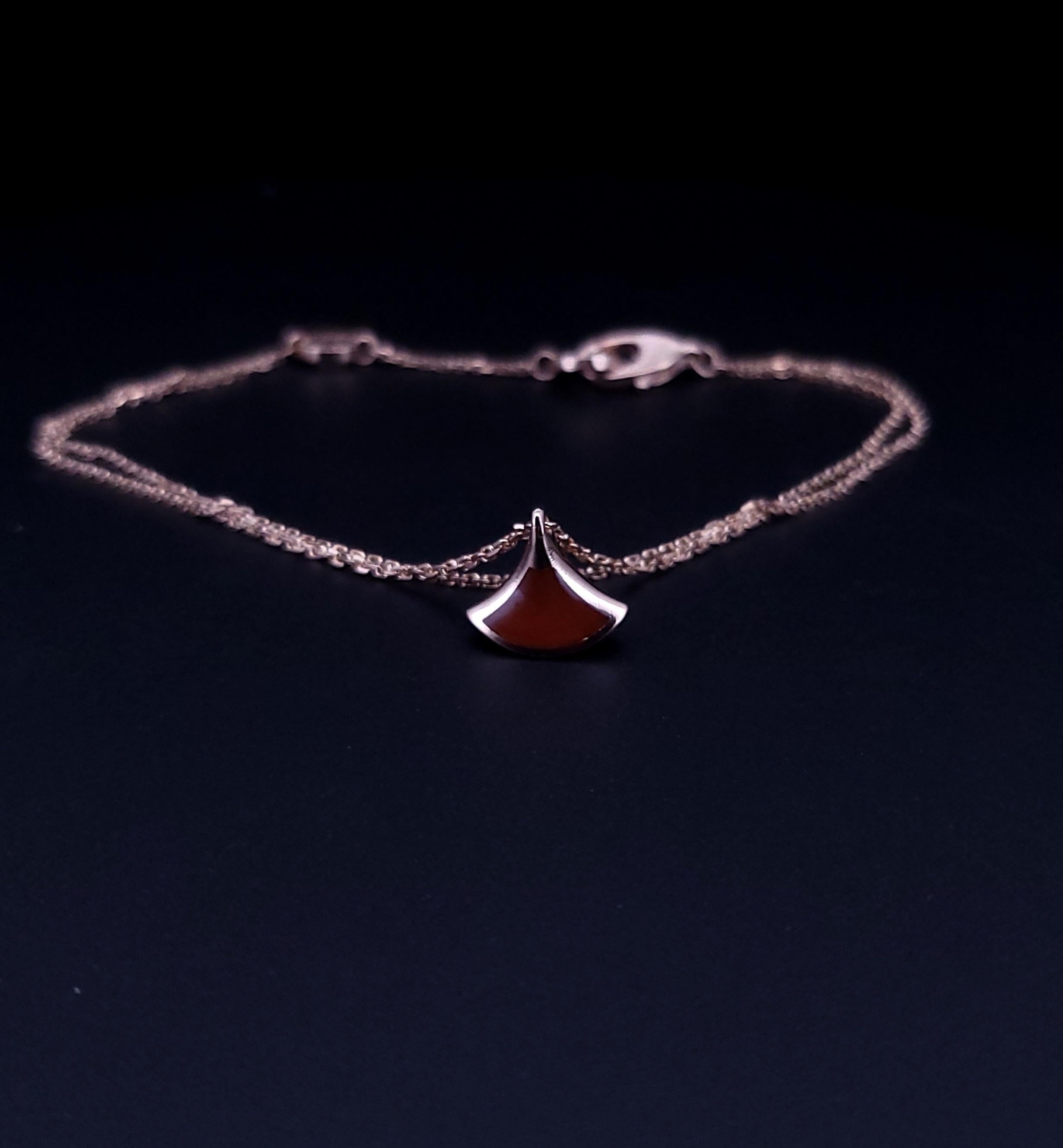 BVLGARI Bracciale Sogno delle Dive ORO ROSA 18K Corniola  7 '' in vendita 2