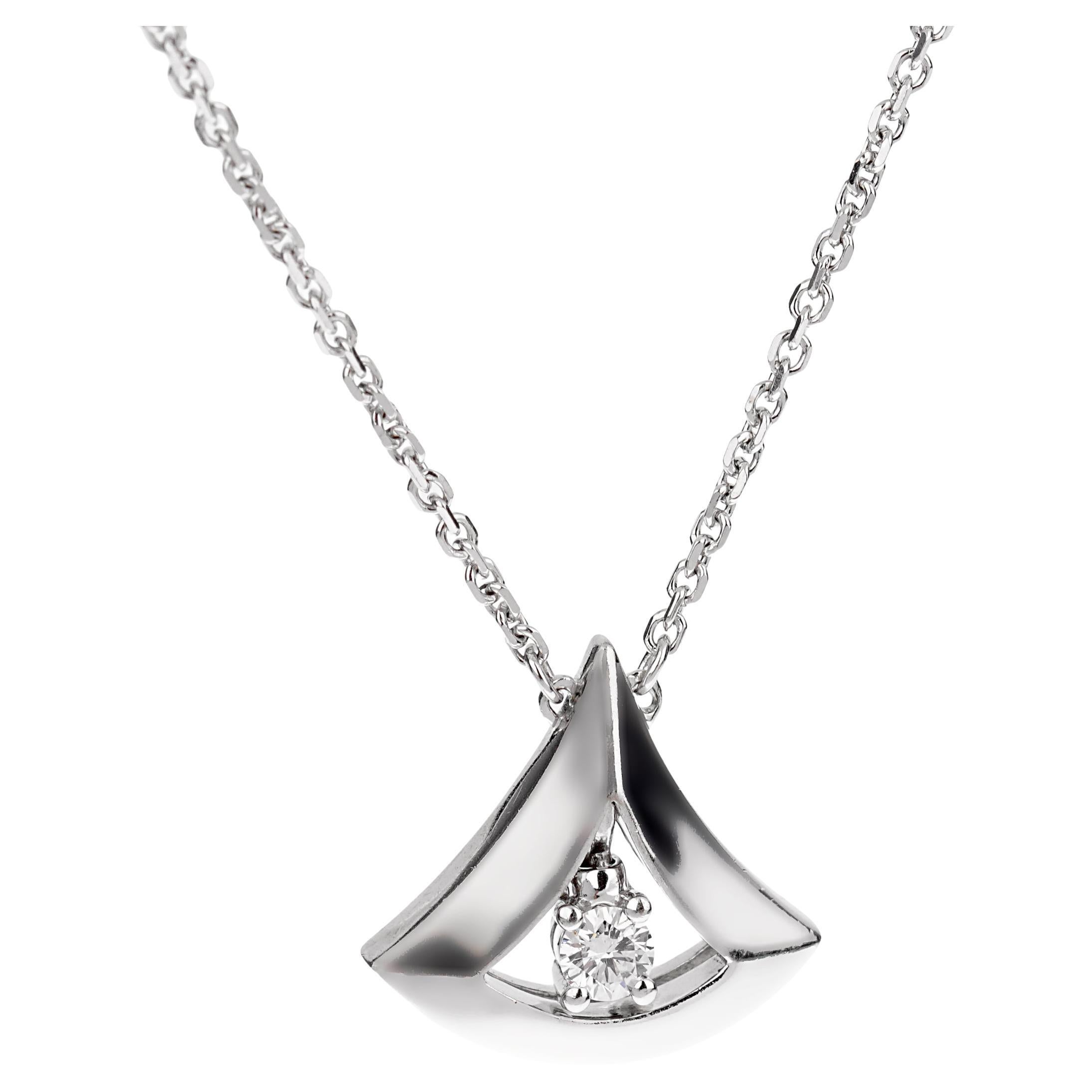 Bvlgari Divas Dream Diamond White Gold Pendant Necklace For Sale