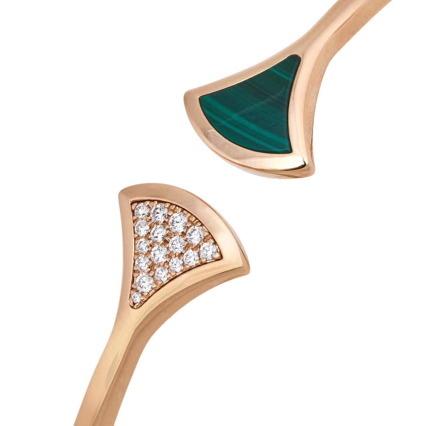 Bvlgari Divas' Dream Malachite Diamond 18k Rose Gold Open Cuff Bracelet L In Excellent Condition In Dubai, Al Qouz 2