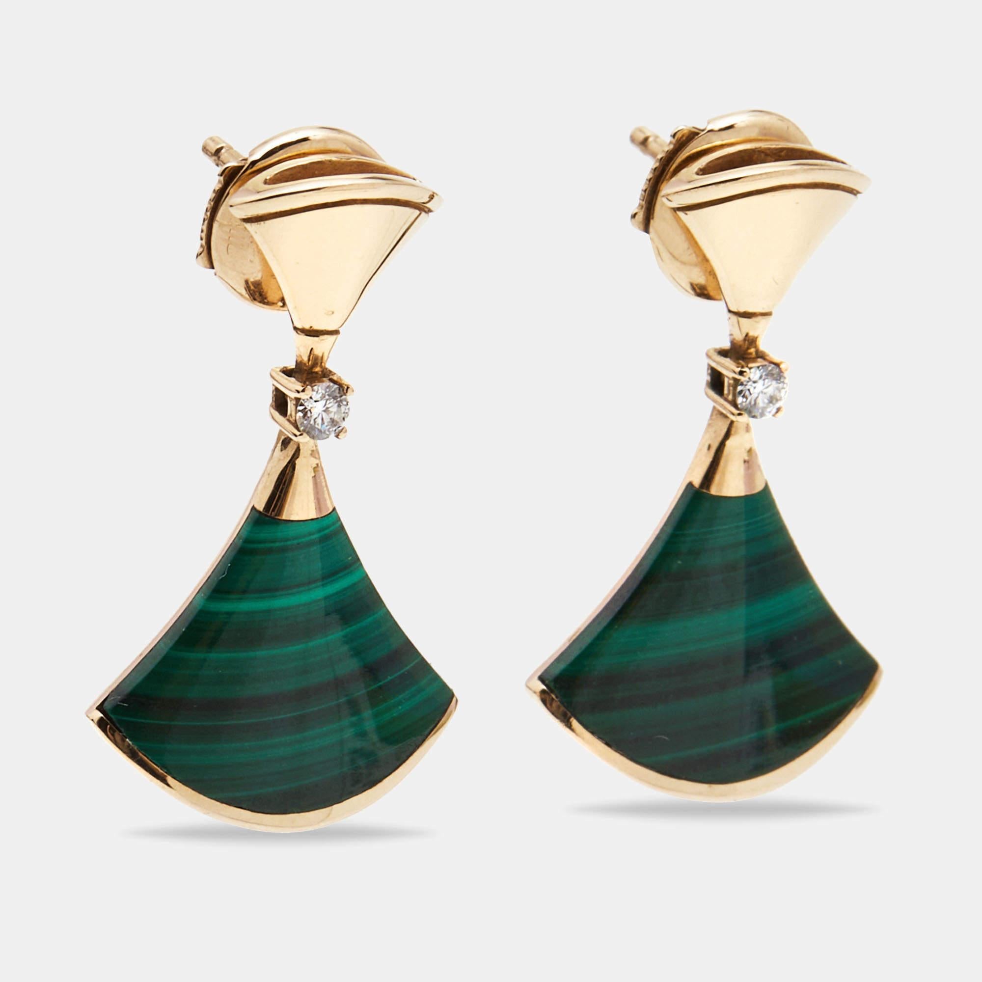 The grandeur of Italian beauty is reflected in these earrings from Bvlgari's Divas' Dream collection. The line is inspired by the fan-shaped mosaics of the Caracalla Baths in Rome, a detail the brand has interpreted with mastery. The earrings are