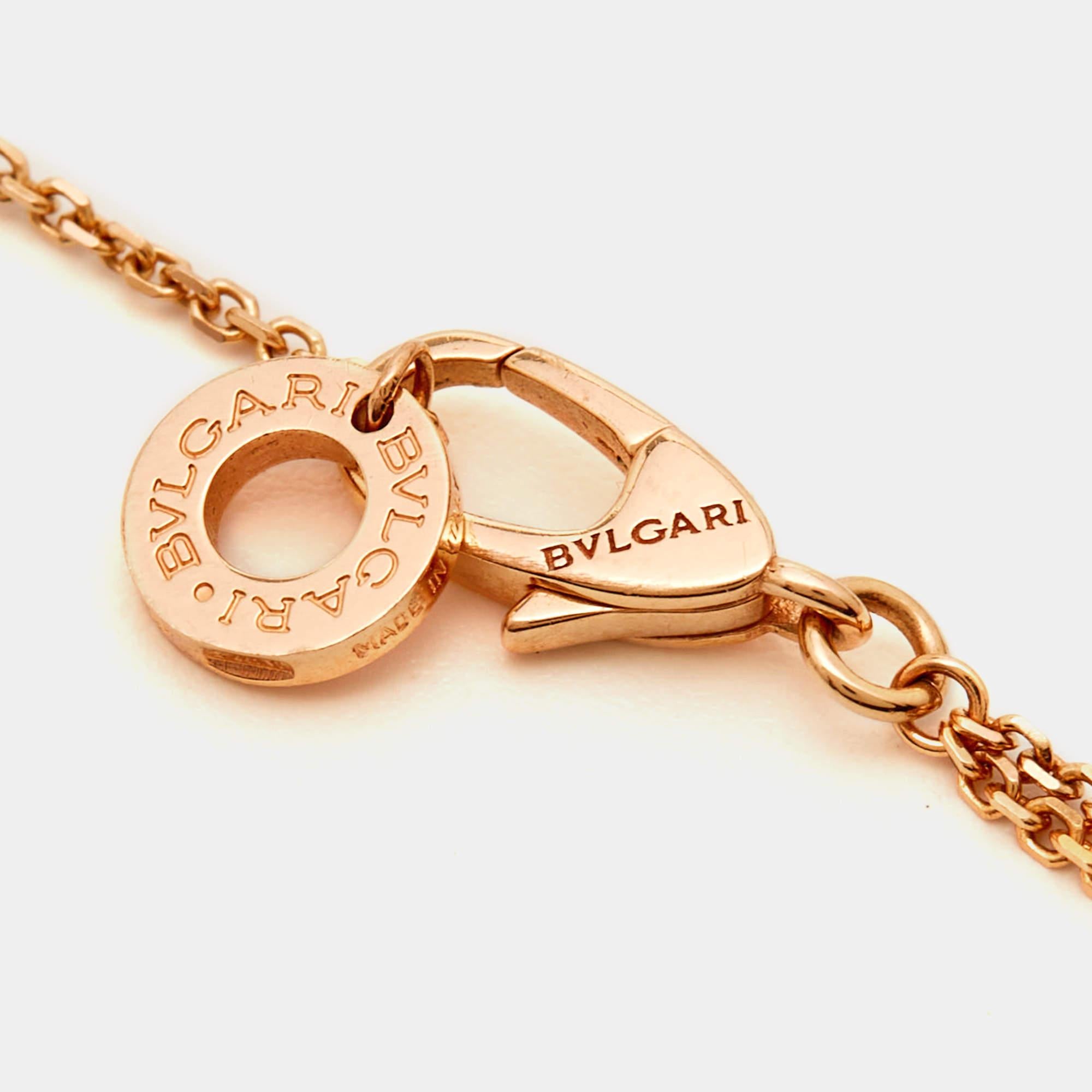 The grandeur of Italian beauty is reflected in this bracelet from Bvlgari's Divas' Dream collection. The line is inspired by the fan-shaped mosaics of the Caracalla Baths in Rome, a detail the brand has interpreted with mastery. The bracelet has