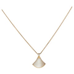 Bvlgari Divas' Dream Mother of Pearl Diamond 18k Rose Gold Necklace