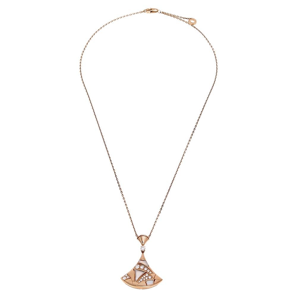 The grandeur of Italian beauty is reflected in this necklace from Bvlgari's Divas' Dream collection. The line is inspired by the fan-shaped mosaics of the Caracalla Baths in Rome, a detail the brand has interpreted with mastery. This necklace is