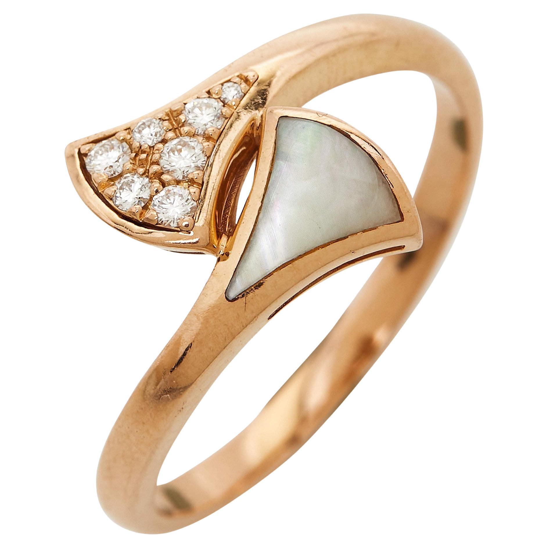 Bvlgari Divas' Dream Mother of Pearl Diamond 18k Rose Gold Ring Size 59 For Sale