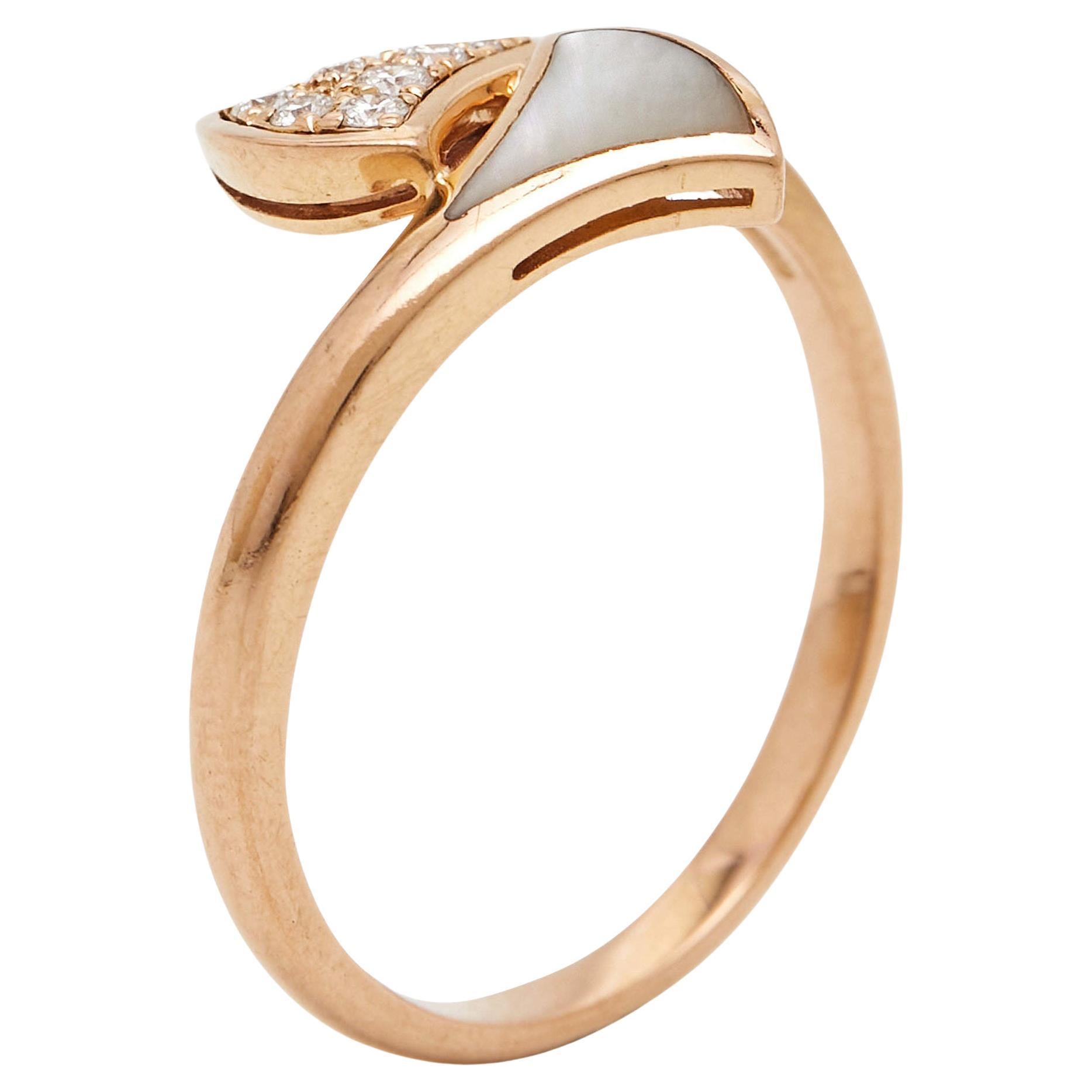 Bvlgari Divas' Dream Mother of Pearl Diamond 18k Rose Gold Ring Size 59 For Sale